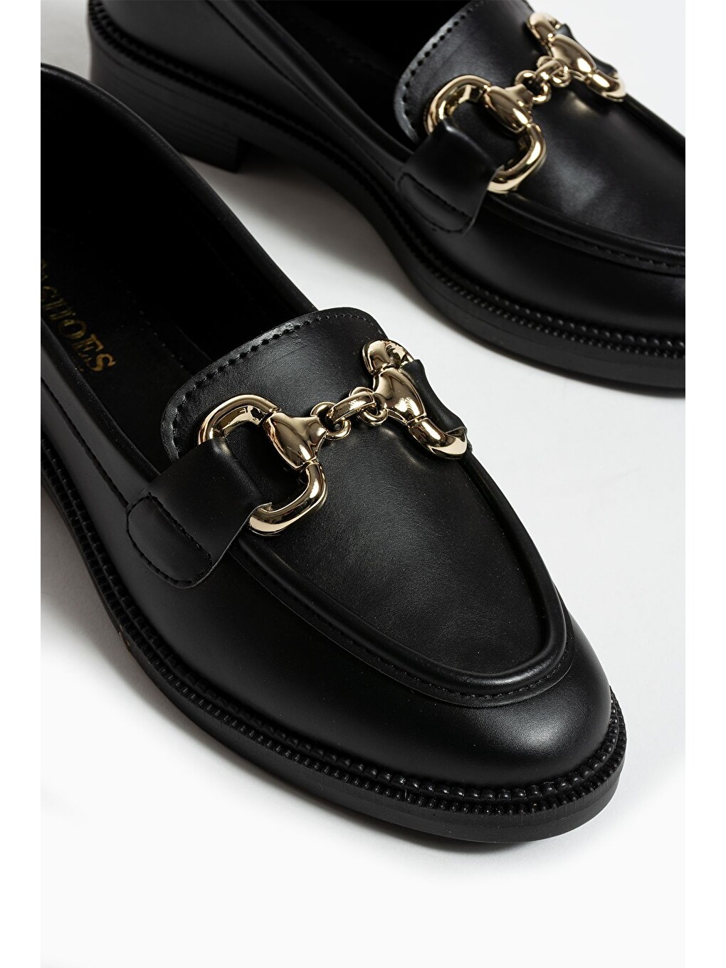 Siyah Jane Kadın Loafer Makosen Casual Toka Detay Günlük Ayakkabı-1
