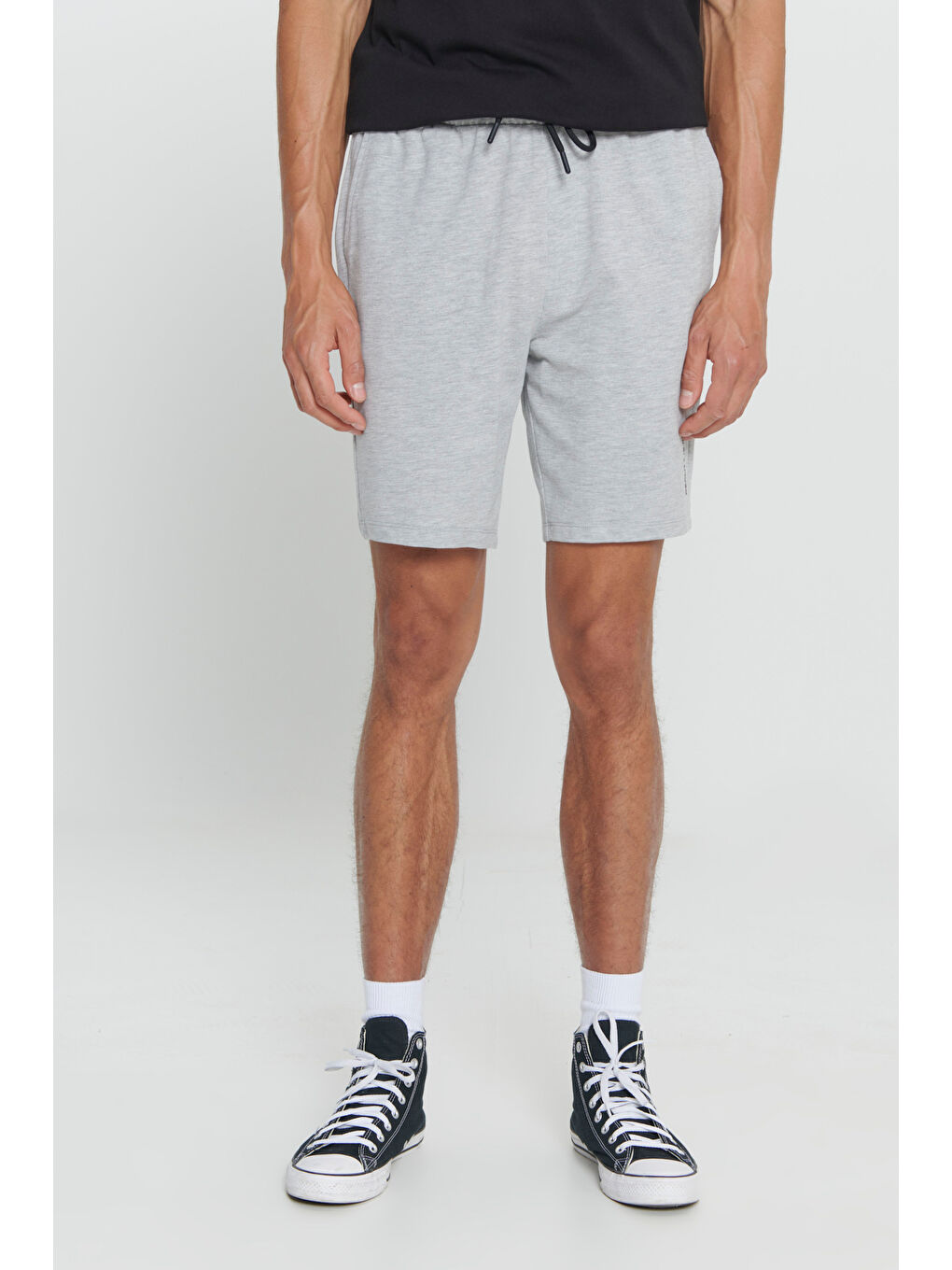 Erkek Gri Melanj Standart Fit Normal Kesim Pamuklu Rahat Örme Şort-1