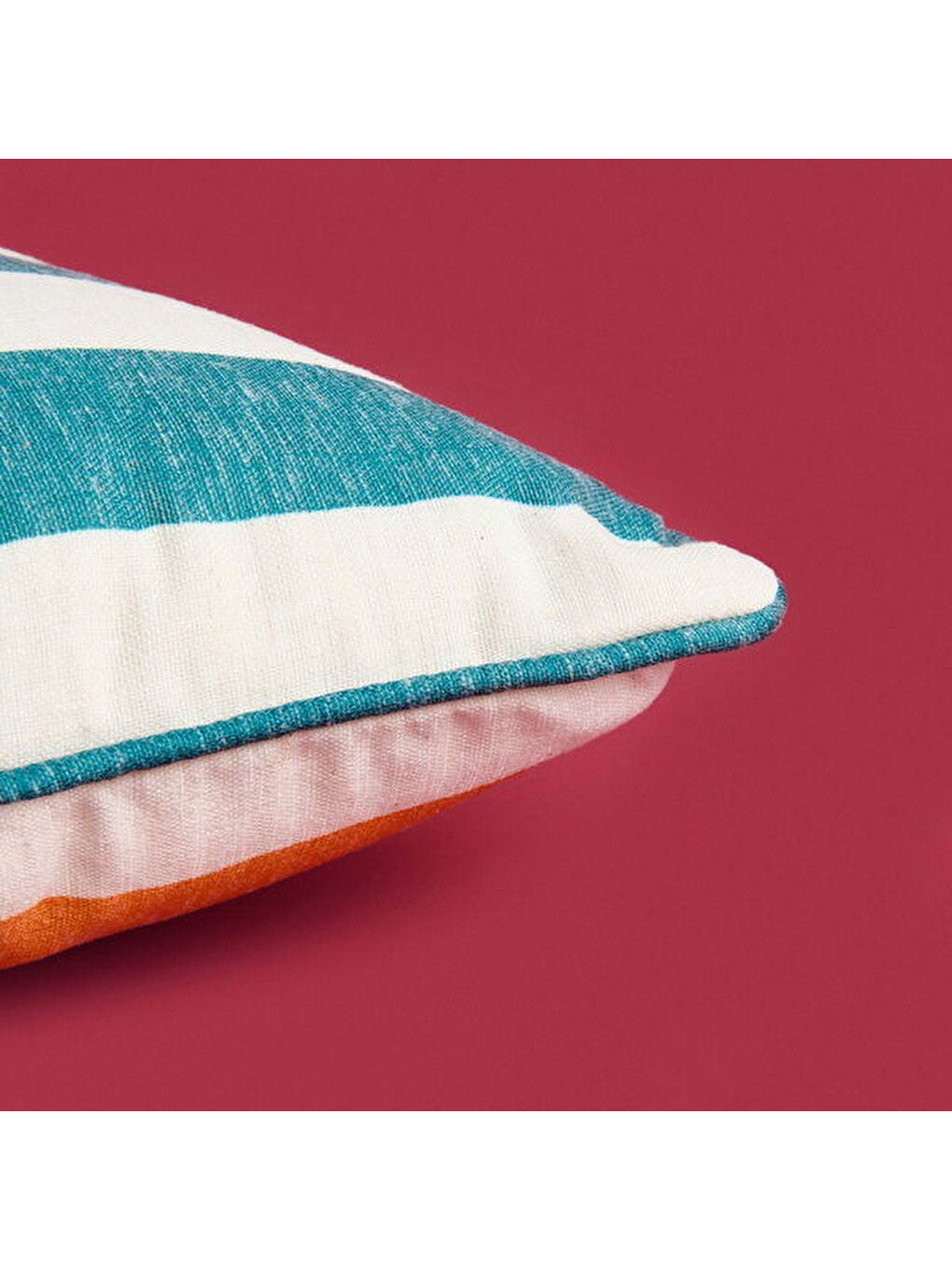 Kahverengi Soft Nautical Fun Çizgili Kırlent - Hardal / Yeşil - 40x40 cm-1