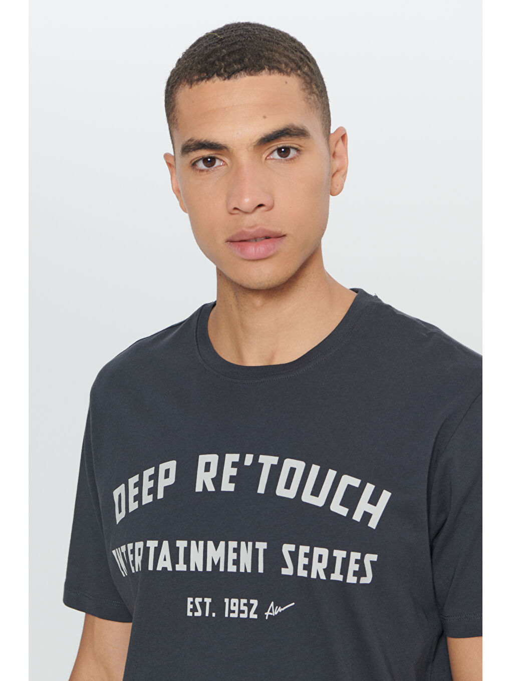 Erkek Siyah Comfort Fit Rahat Kesim %100 Pamuk Baskılı Yumuşak Dokulu Bisiklet Yaka Tişört-3