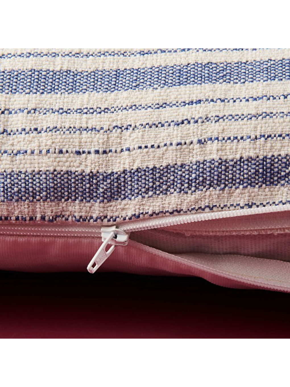 Soft Sun Madness Püsküllü Kırlent - Ekru - 30x50 cm-3