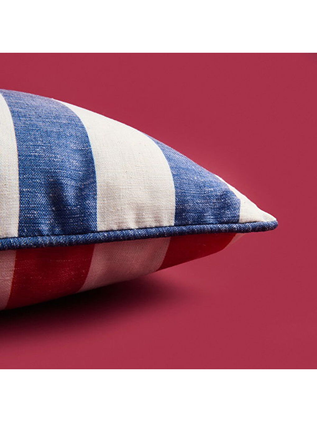 Soft Nautical Fun Çizgili Kırlent - Lacivert / Kırmızı - 40x40 cm-3
