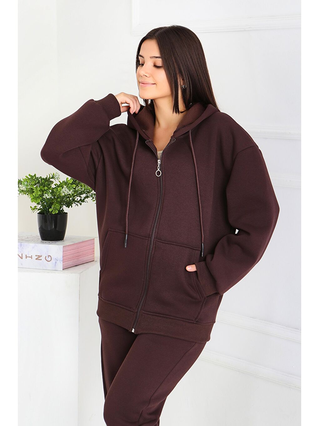 Kahverengi Kanguru Cepli Fermuarlı Şardonlu Üç İplik Sweat Kahve - 27802-KAHVE