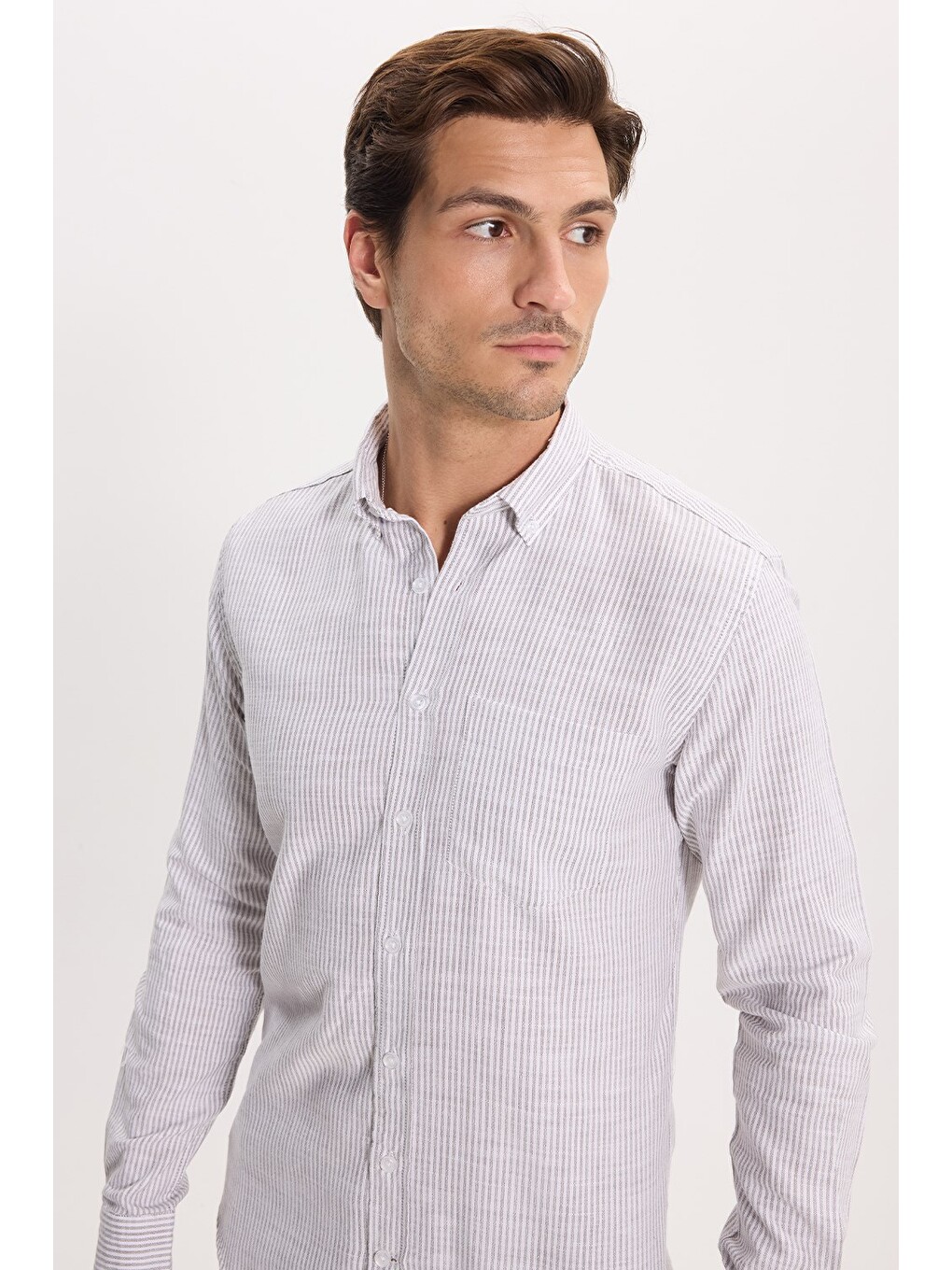 Erkek Slim Fit Dar Kesim %100 Pamuk Düğmeli Yaka Çizgili Uzun Kollu Cepli Keten Efektli Haki Gömlek-6