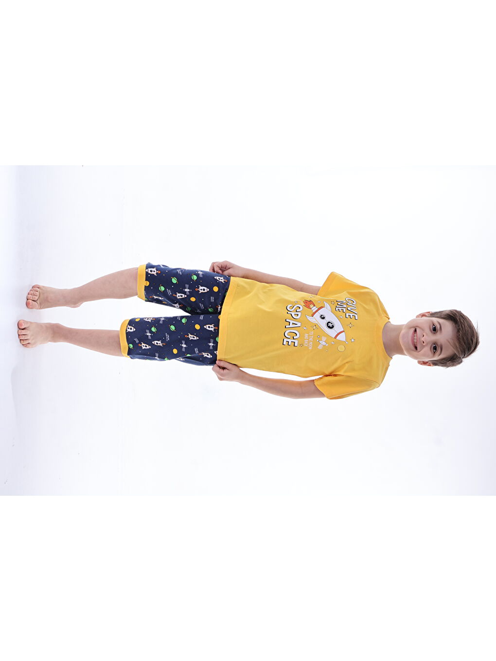 Sarı Erkek Çocuk %100 Doğal Pamuk Kısa Kollu  Kaprili Pijama Takımı-1