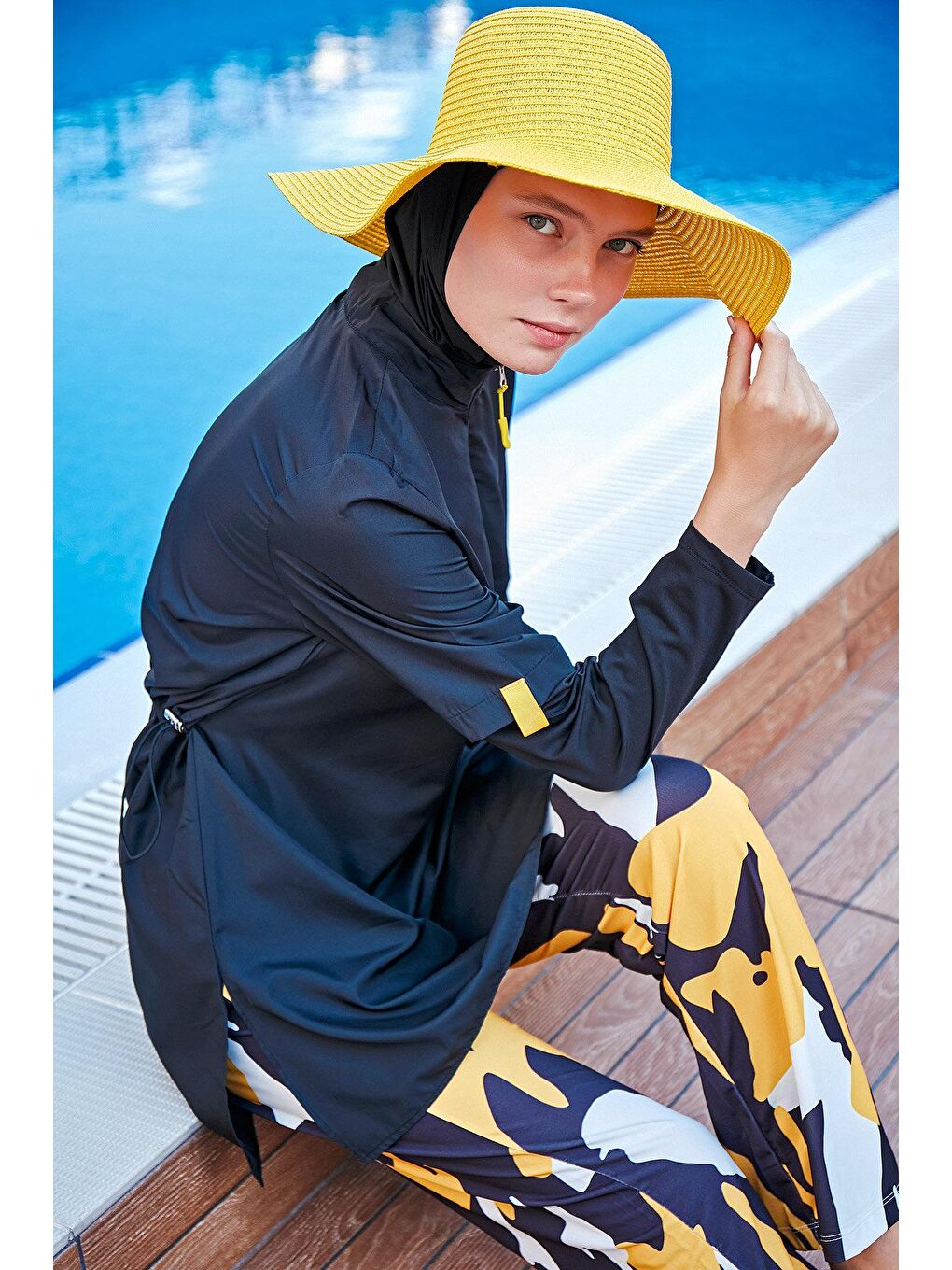 Siyah Tam Kapalı Tesettür Mayo M2110