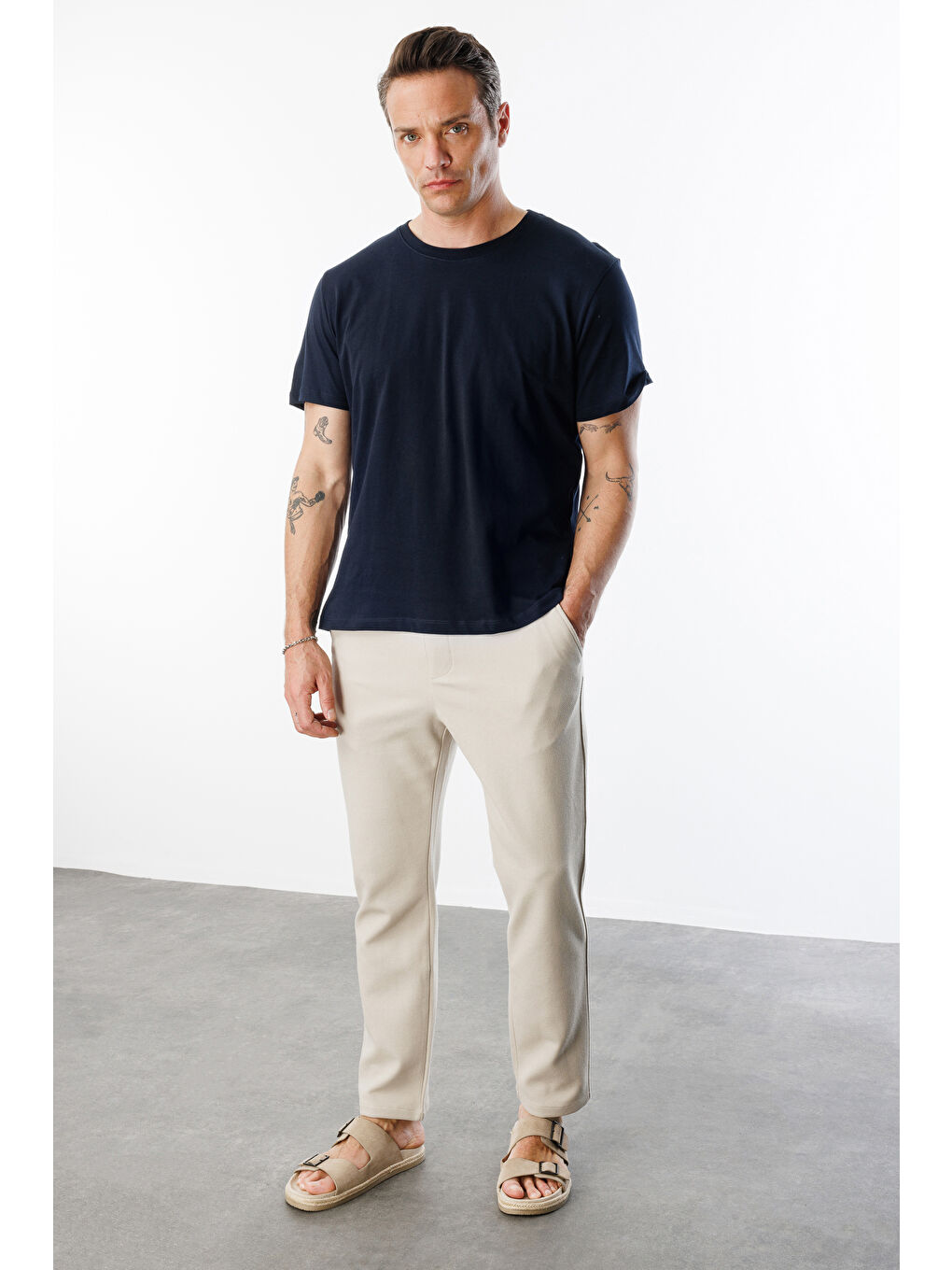 Lacivert Erkek T-shirt %100 Pamuk Regular Fit Standart Kesim Bisiklet Yaka Basic Tişört BASIC-T-SHIRT1-1