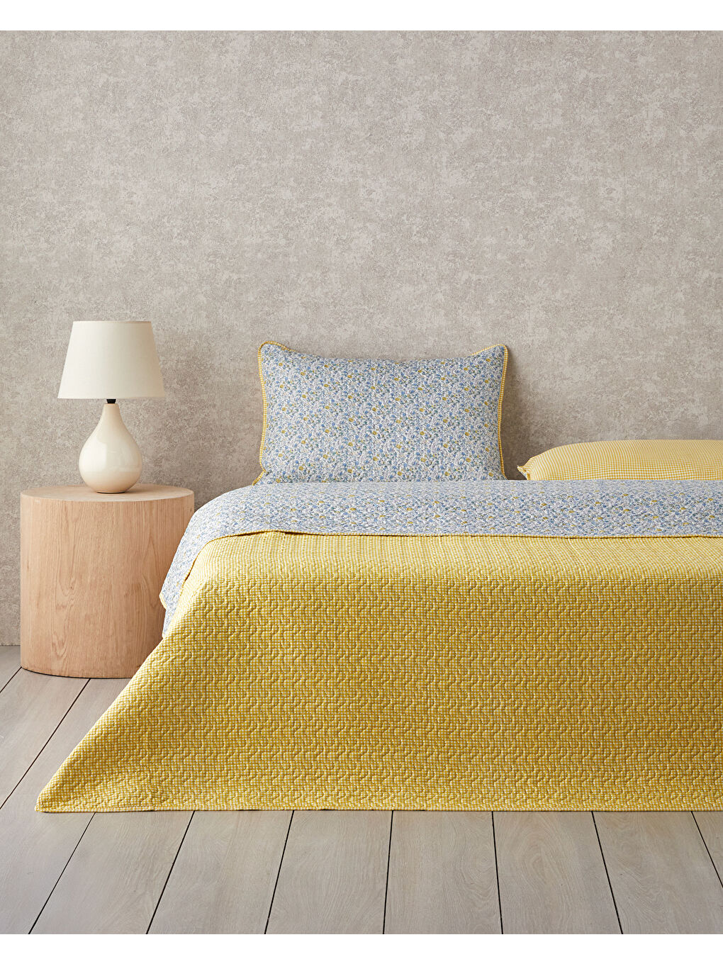 Azure Bloom Çok Amaçlı Tek Kişilik Yatak Örtüsü Takımı 160x220 cm Sarı-1
