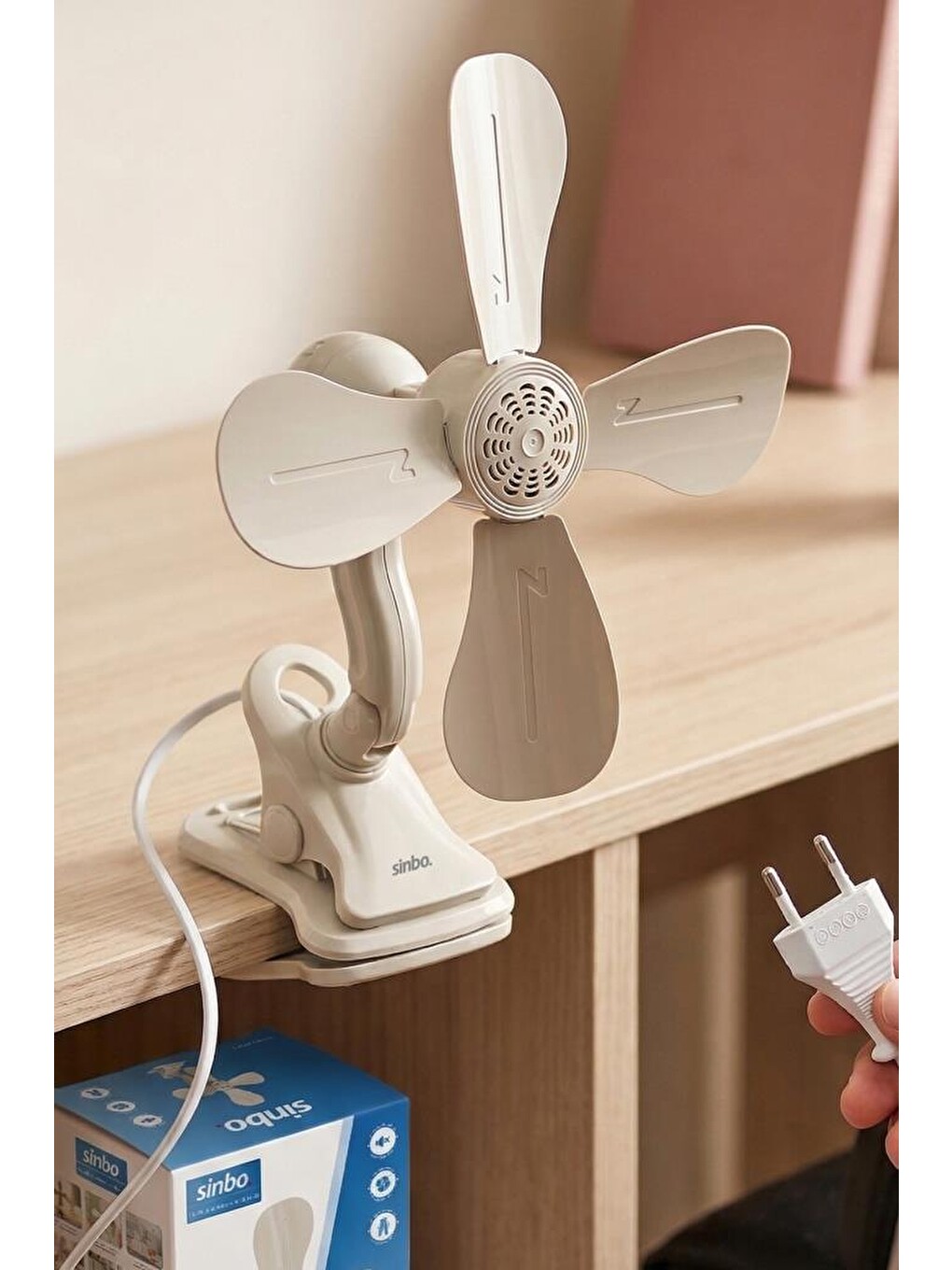 SF-7706 Klipsli Vantilatör 10W Taşınabilir Mini Fan Sessiz Masa Tipi Fan-5