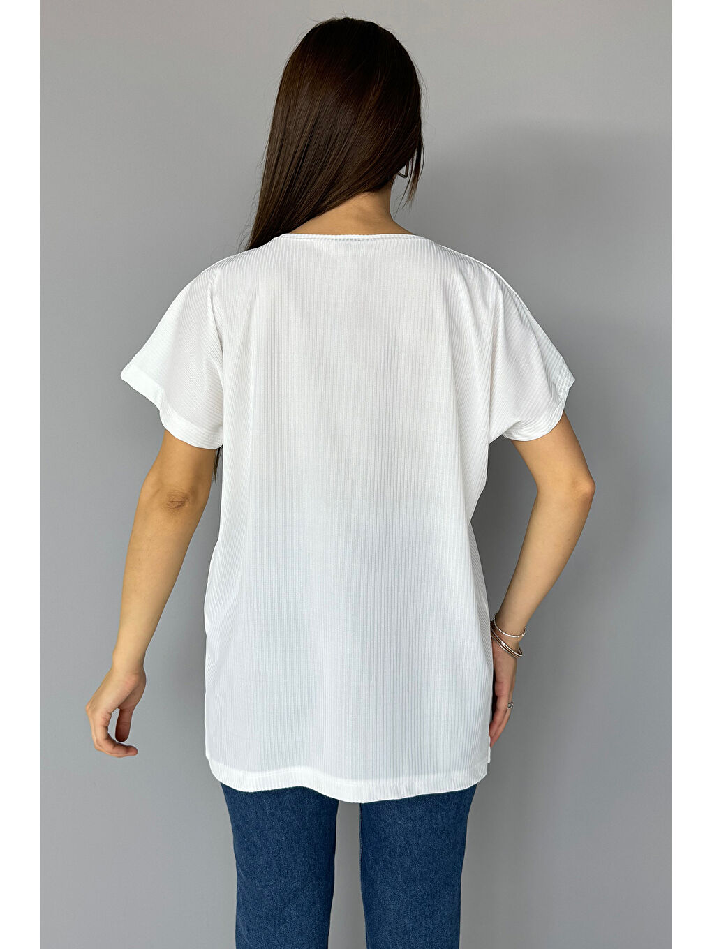 Ekru Omuz Taş İşlemeli Elastanlı Kadın Bluz-3