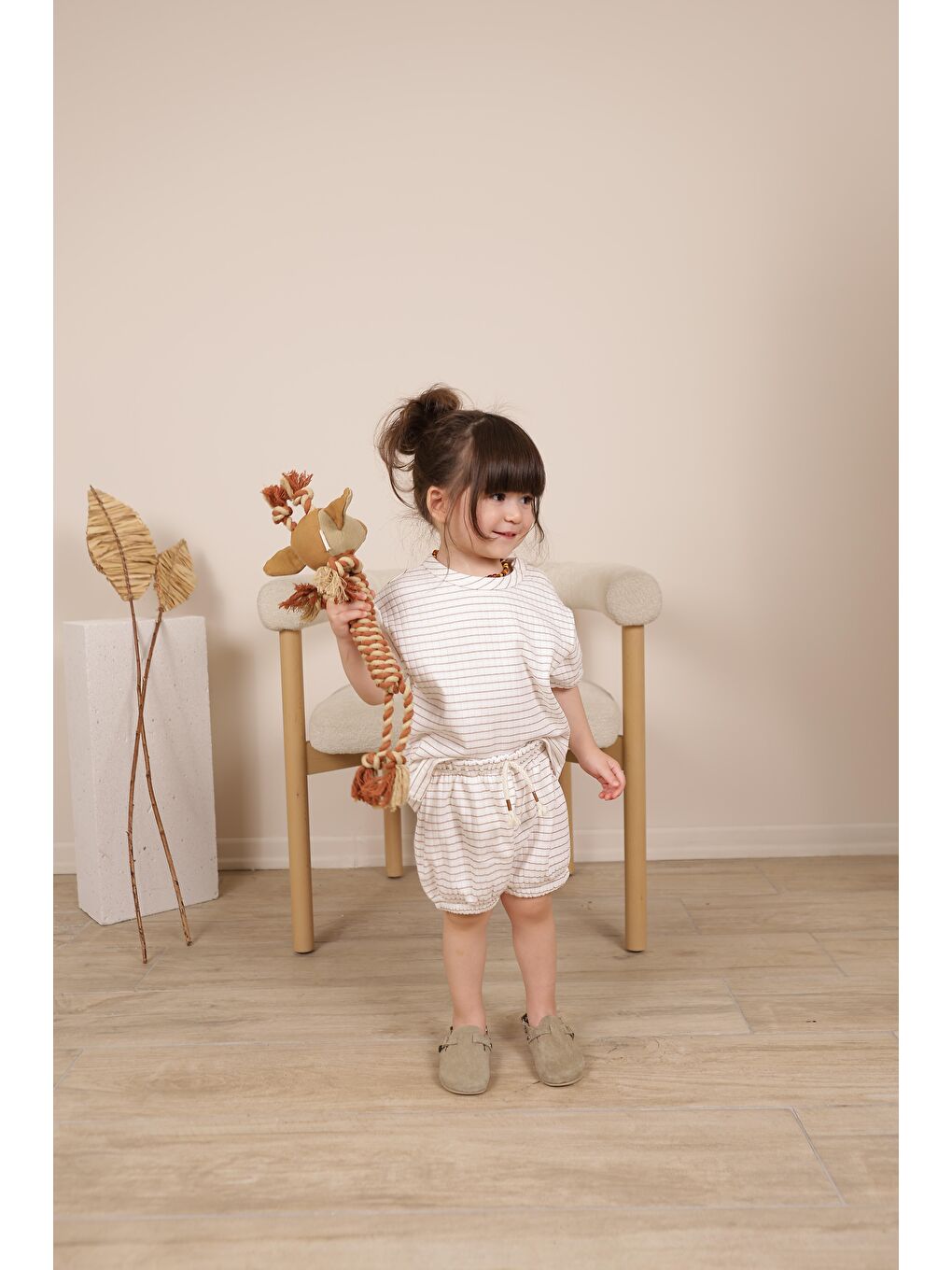 Ekru Kahverengi Çizgili Lastikli T Shirt Şort Takım-4