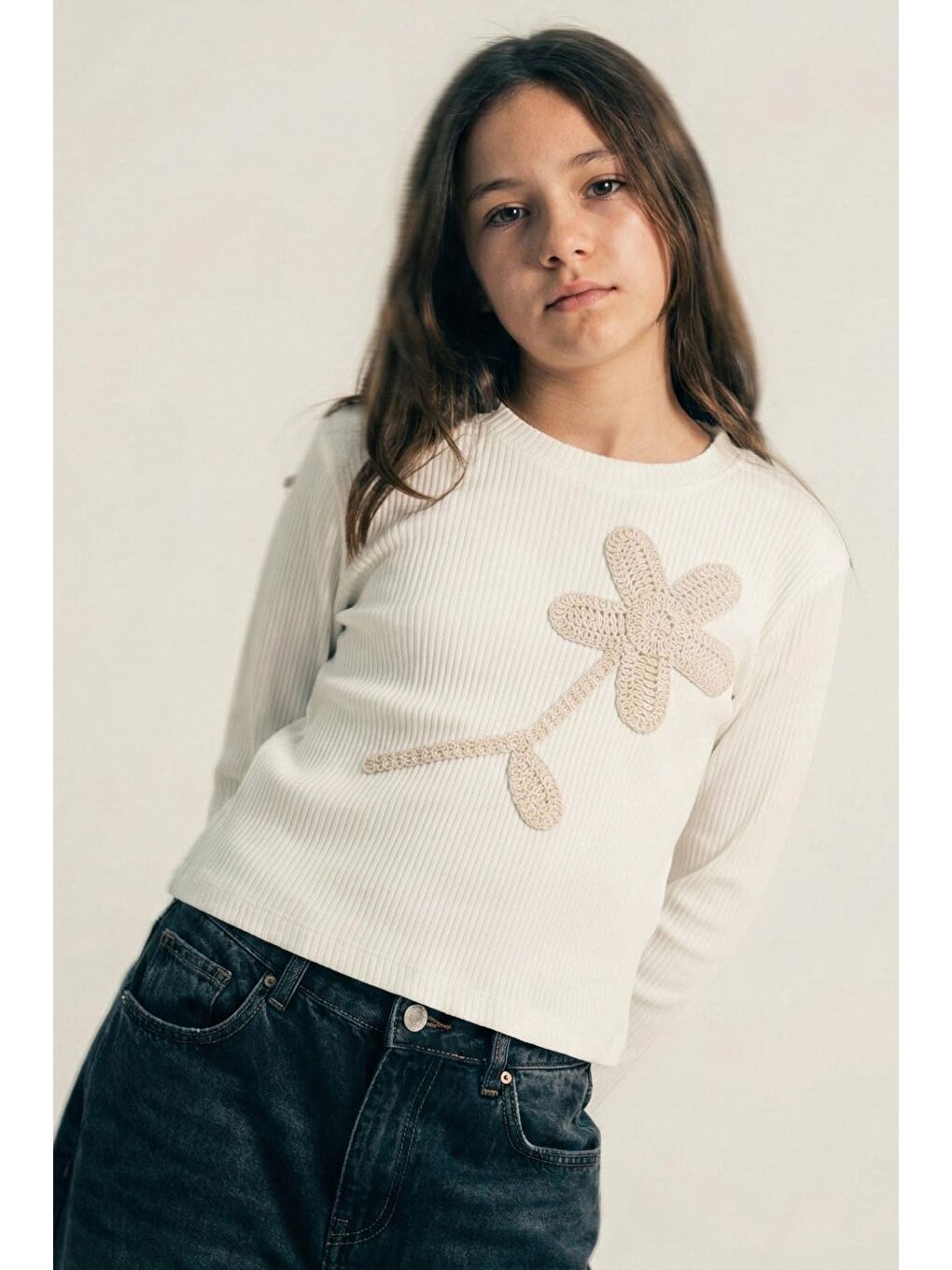 Kız Çocuk Uzun Kollu Tişört Örgü Çiçek Aplikeli Ekru (6-12 Yaş)