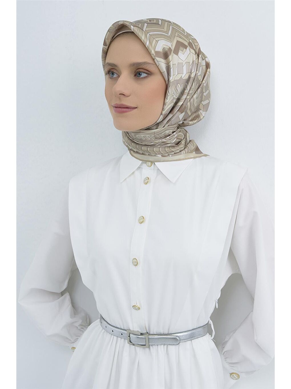 Bej Saf İpek Twill Eşarp 9542D 86-2