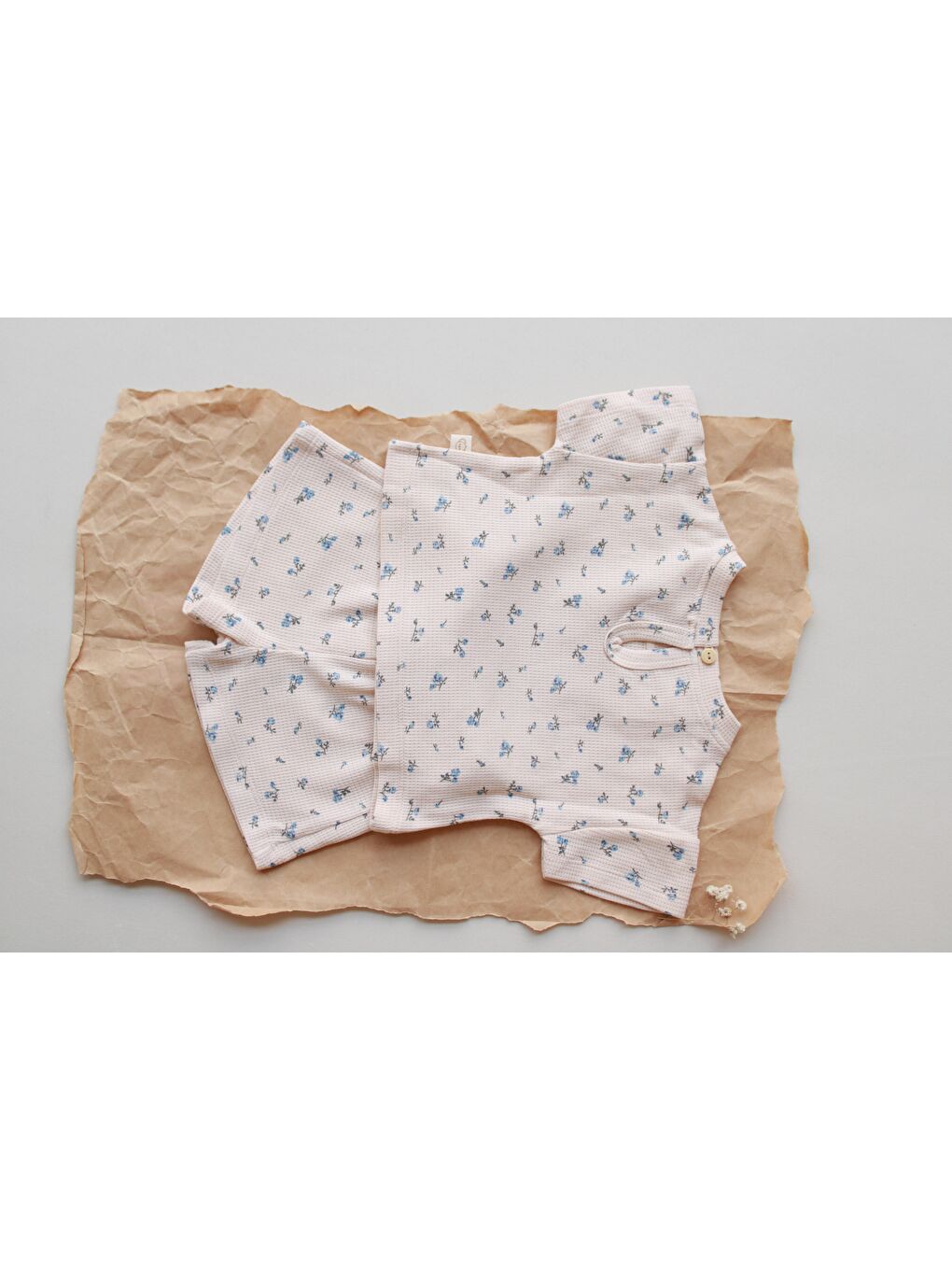 Ekru Mavi Çiçek Baskılı Waffle Şort Takım-6