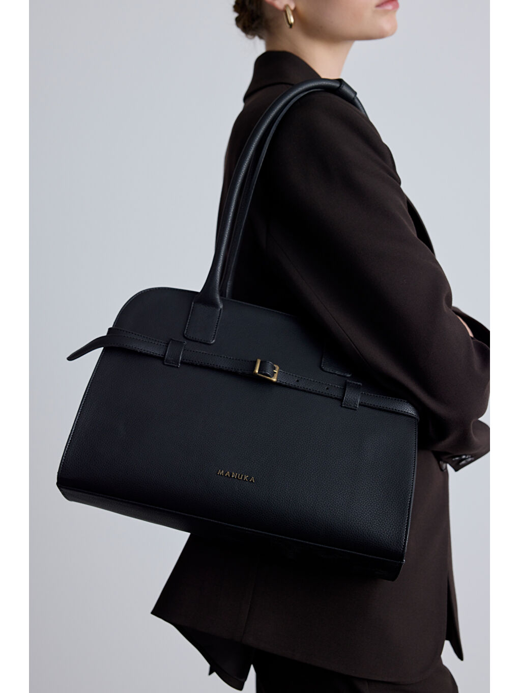 Orta Boy Kemerli Çanta Siyah-2