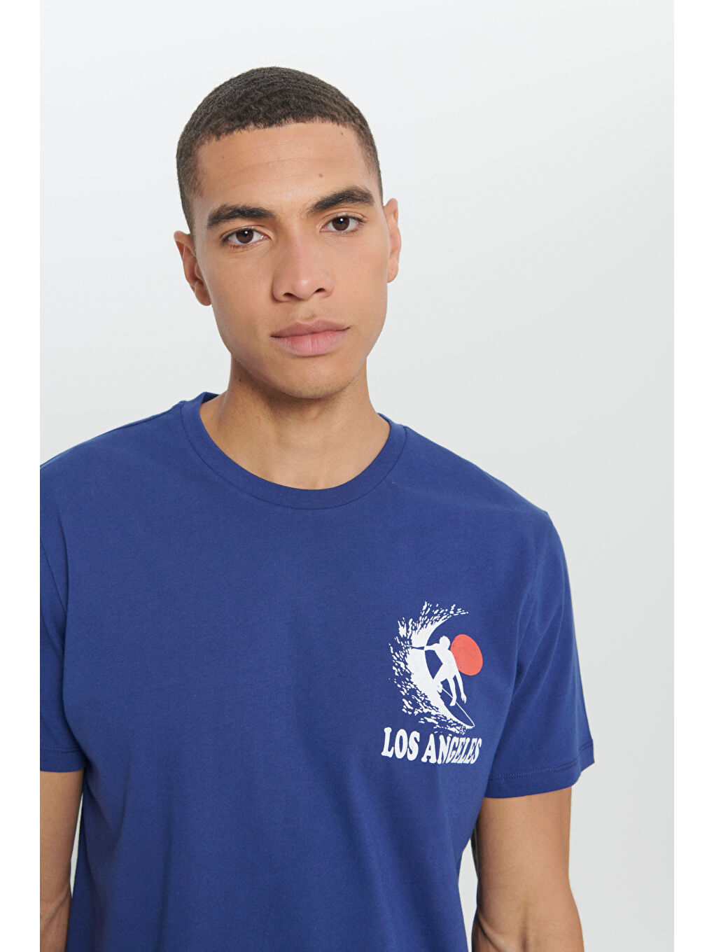 Erkek Lacivert Standart Fit Normal Kesim %100 Pamuk Baskılı Bisiklet Yaka Tişört-4