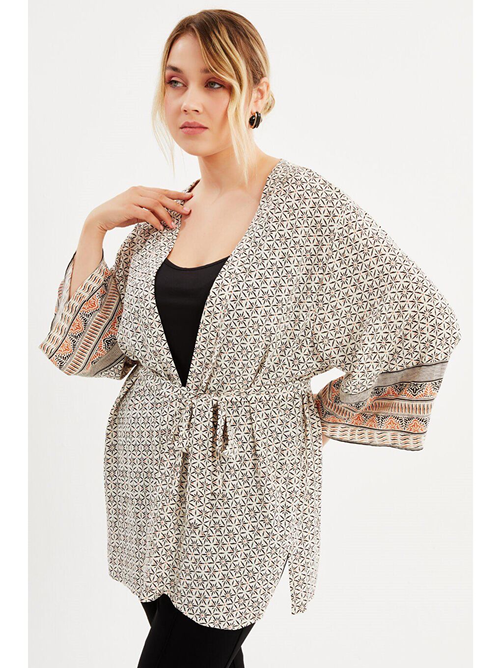 Mylinemoda Ekru Desenli Kemer Detaylı Kimono
