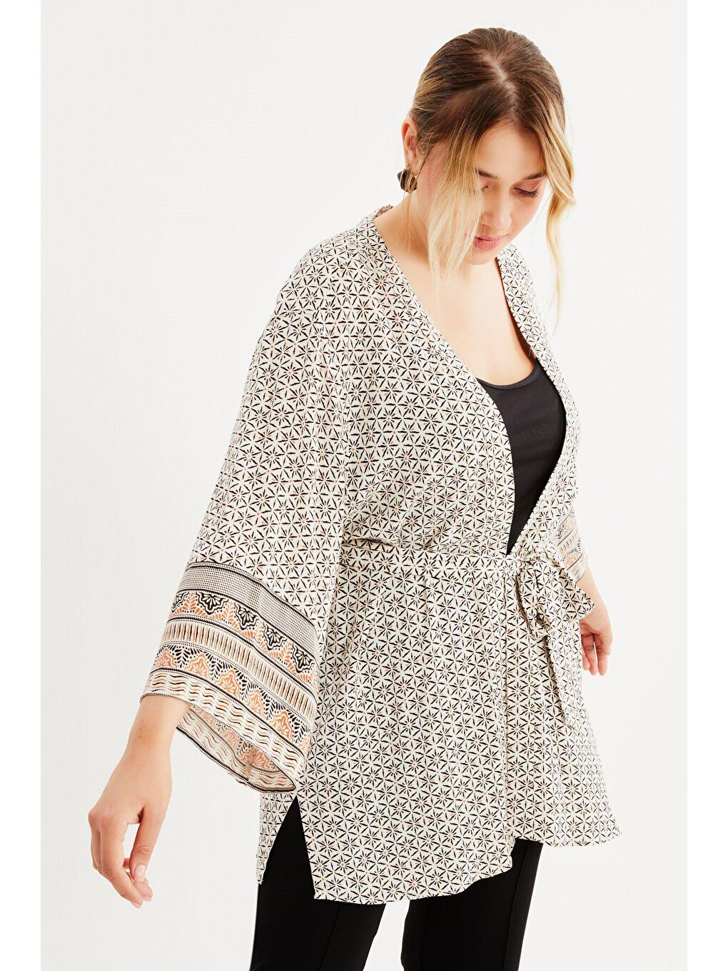 Mylinemoda Ekru Desenli Kemer Detaylı Kimono - 2
