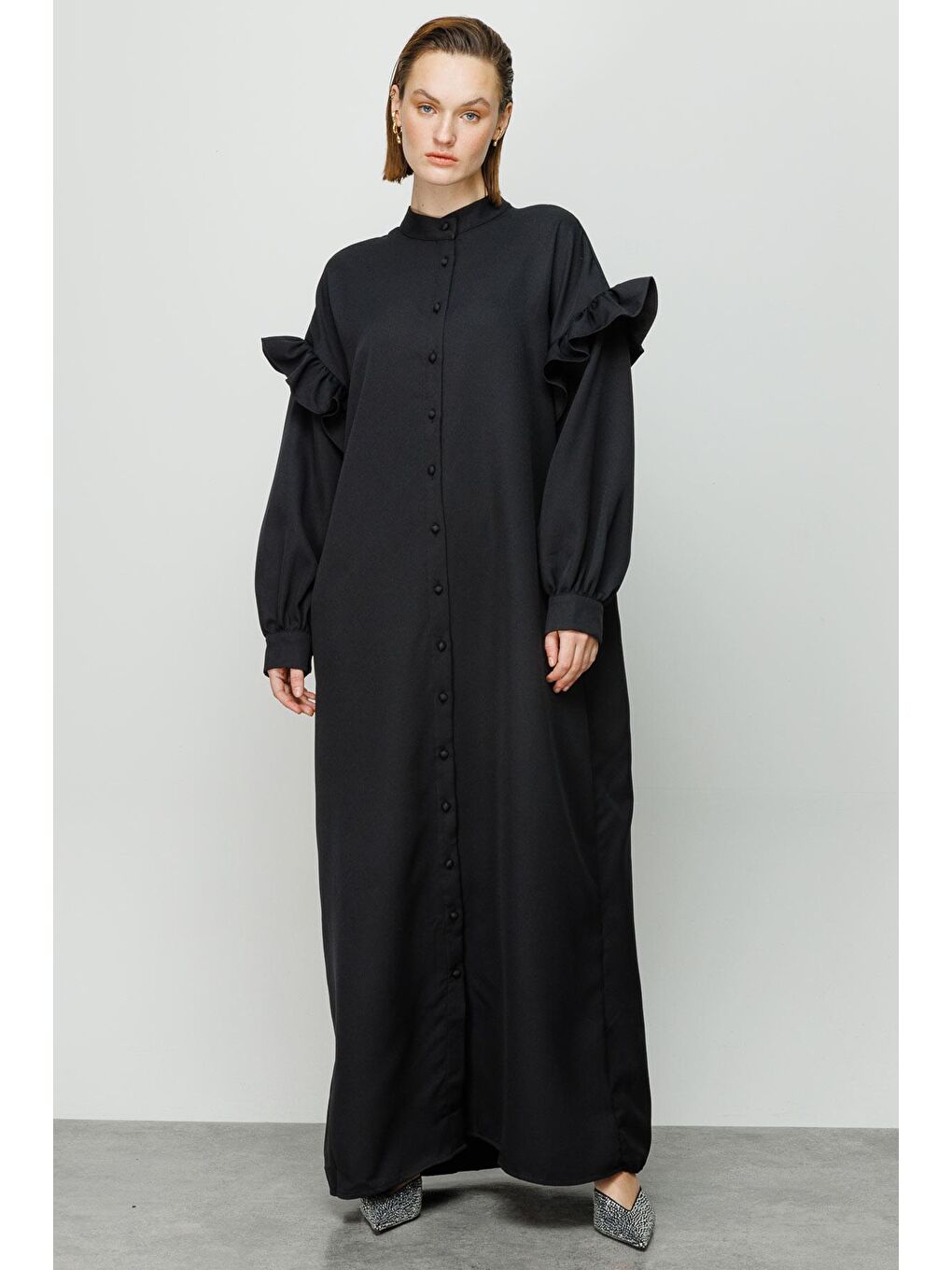 Kolları Fırfırlı Düğmeli Elbise - Siyah