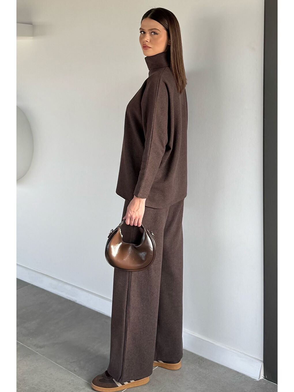 Kahverengi Balıkçı Yaka Salaş Bluz Pantolon İkili Takım