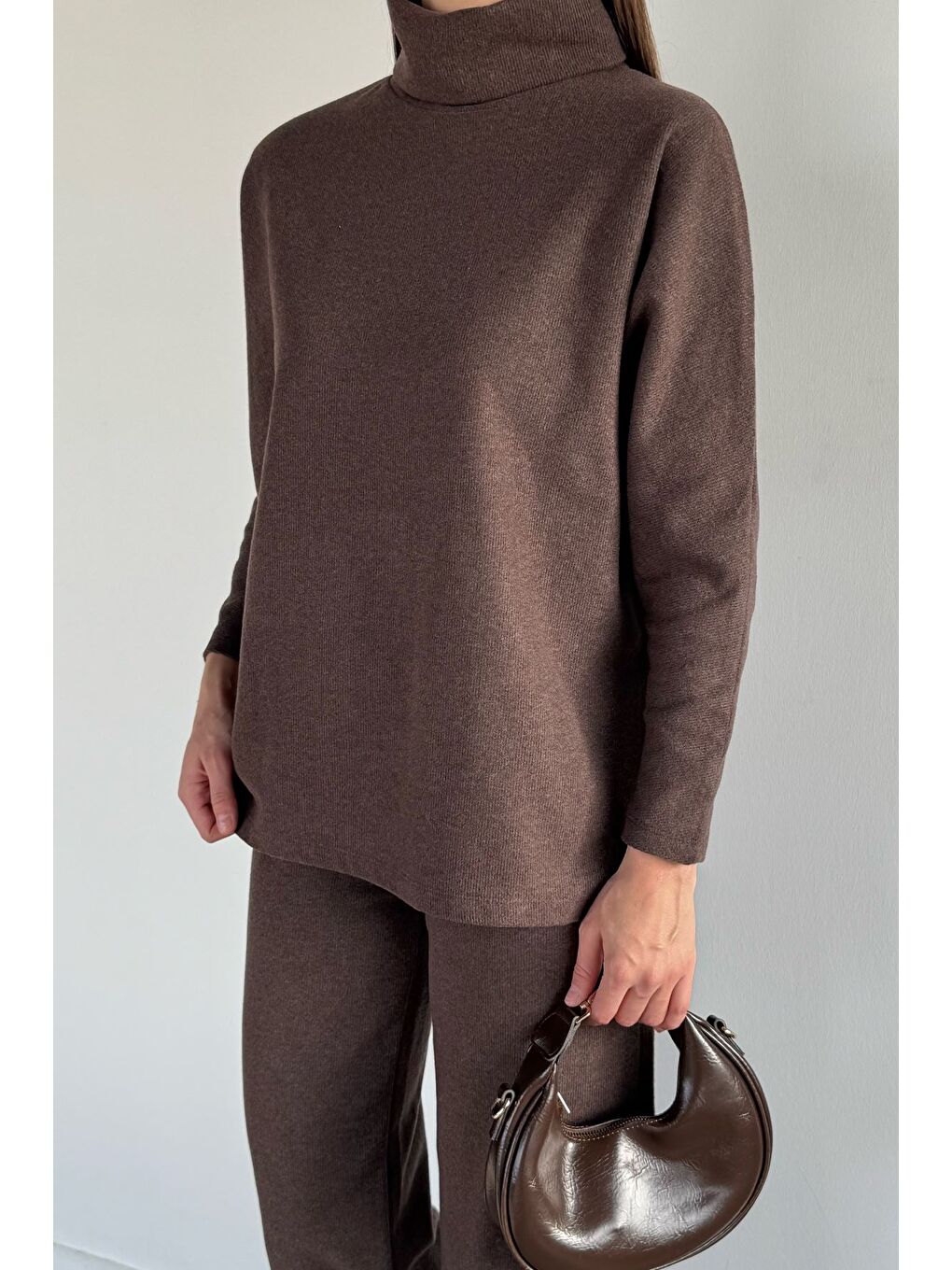 Kahverengi Balıkçı Yaka Salaş Bluz Pantolon İkili Takım-3