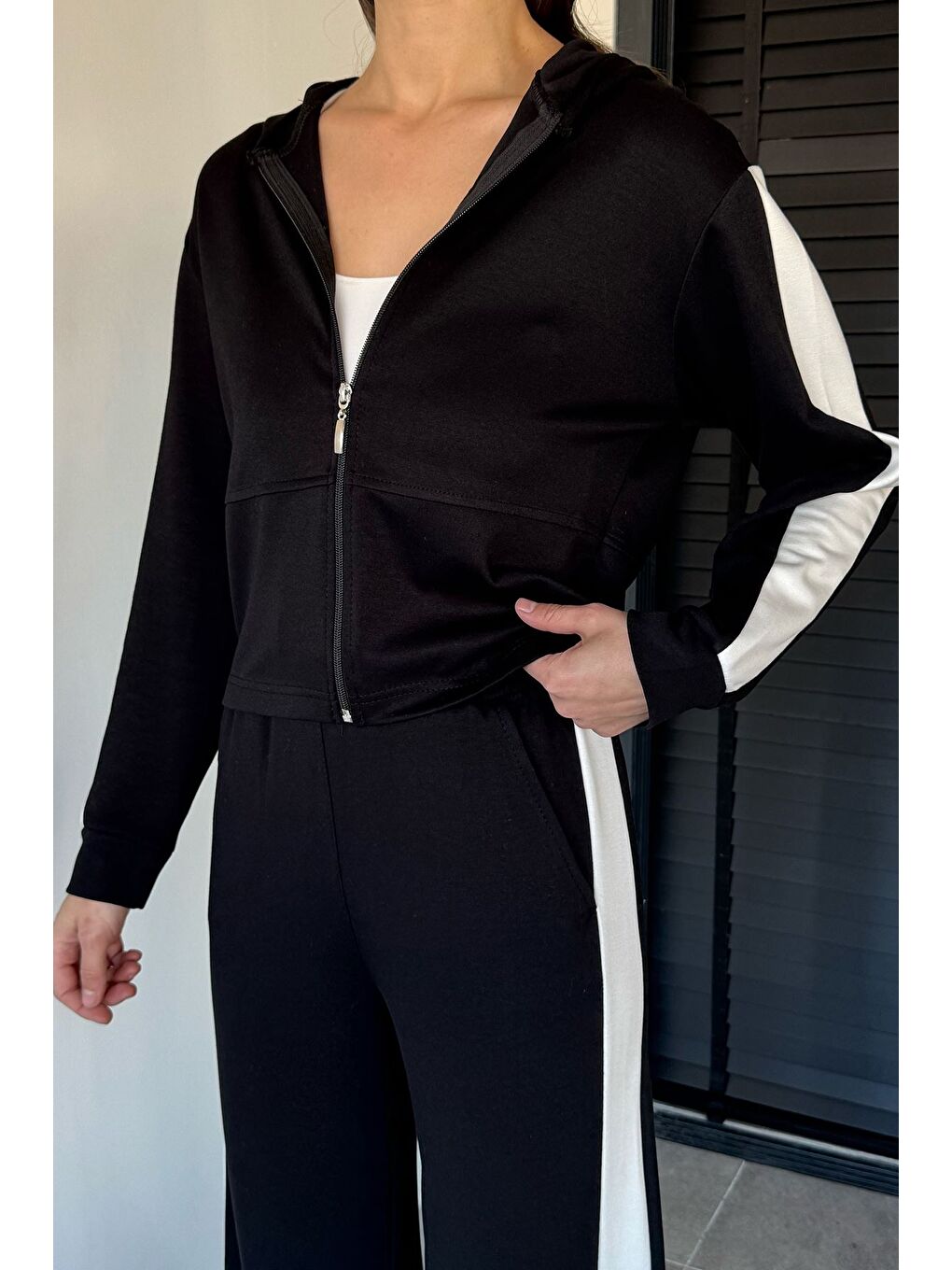 Siyah Kadın Kapüşonlu Fermuarlı Sweat Pantolon İkili Takım-1