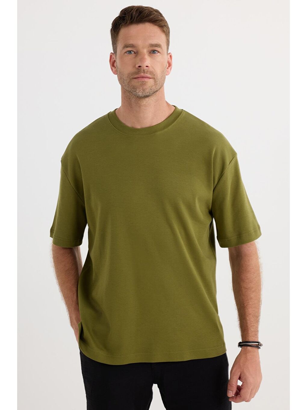 Unisex Oversize Geniş Kesim %100 Pamuk Yumuşak Dokulu Basic Bisiklet Yaka Haki Tişört-4