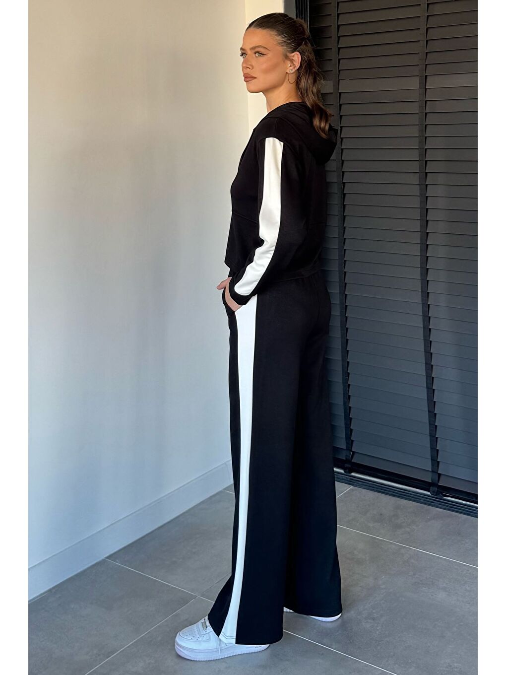 Siyah Kadın Kapüşonlu Fermuarlı Sweat Pantolon İkili Takım-3