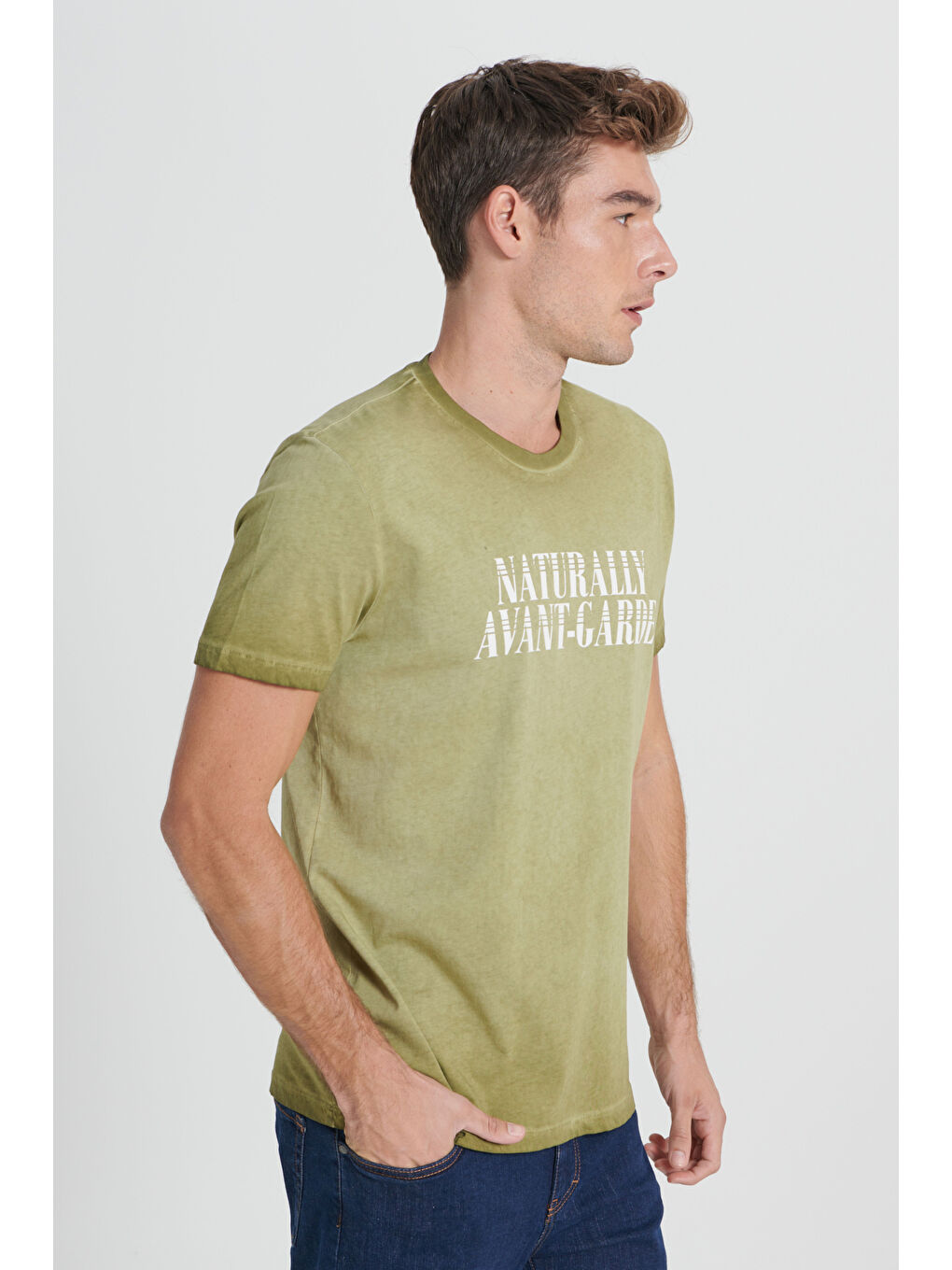 Erkek Haki Standart Fit Normal Kesim %100 Pamuk Baskılı Bisiklet Yaka Tişört-2