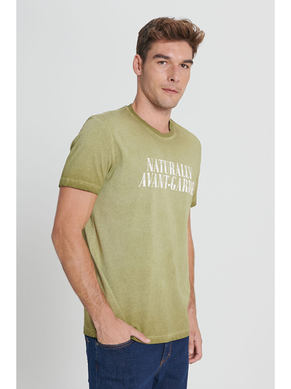 Erkek Haki Standart Fit Normal Kesim %100 Pamuk Baskılı Bisiklet Yaka Tişört-3
