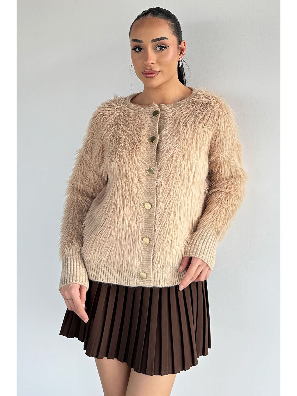 Bej Kadın Ön Düğmeli Sakallı Triko Ceket-1