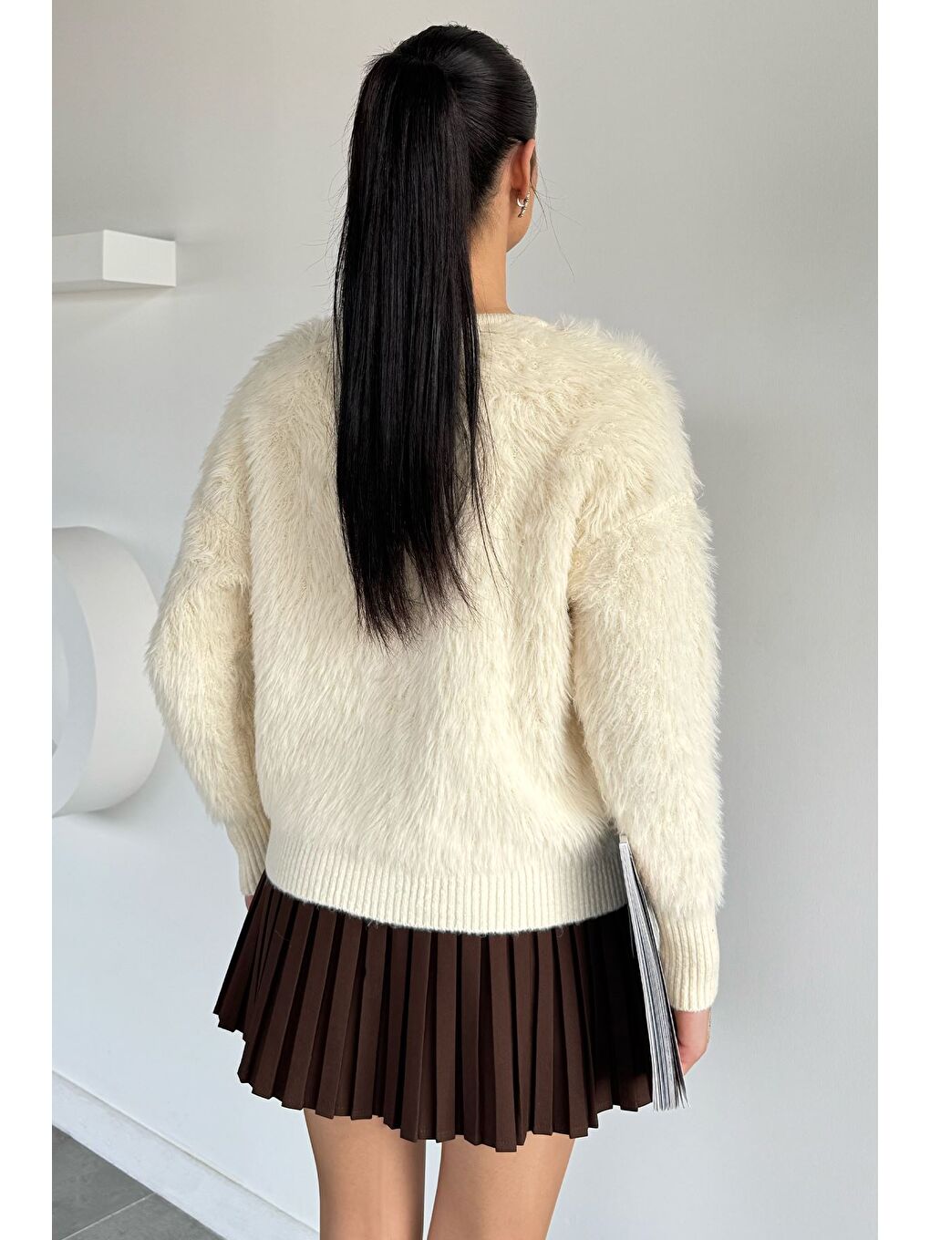 Ekru Kadın Ön Düğmeli Sakallı Triko Ceket-3