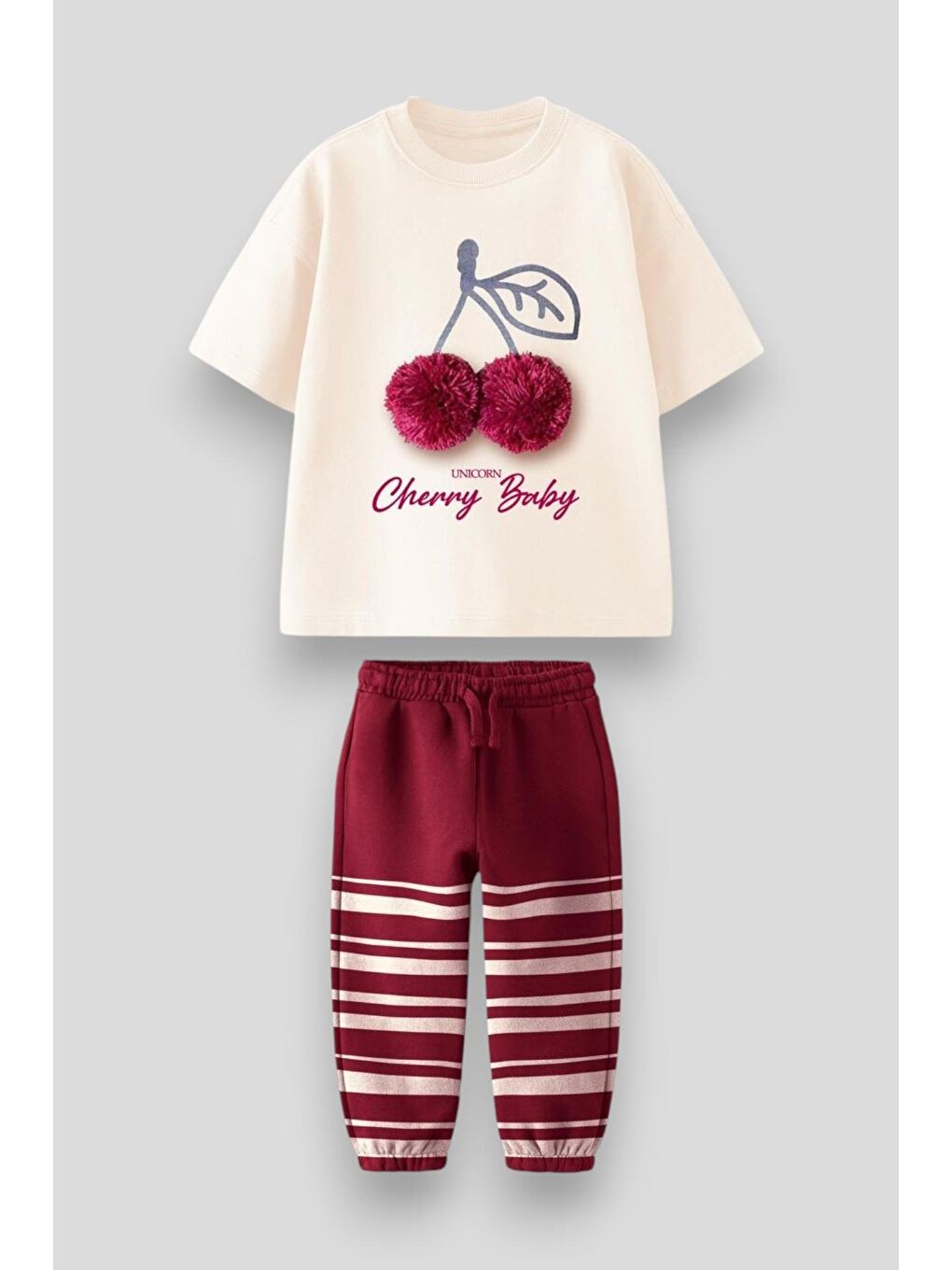 Karışık Kız Çocuk Pamuklu Krem Bordo Kiraz Ponponlu T-Shirt Ve Eşofman Takımı
