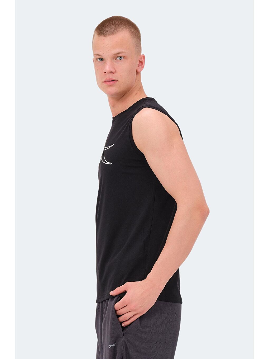 NELU Erkek Kolsuz Tişört Siyah-3