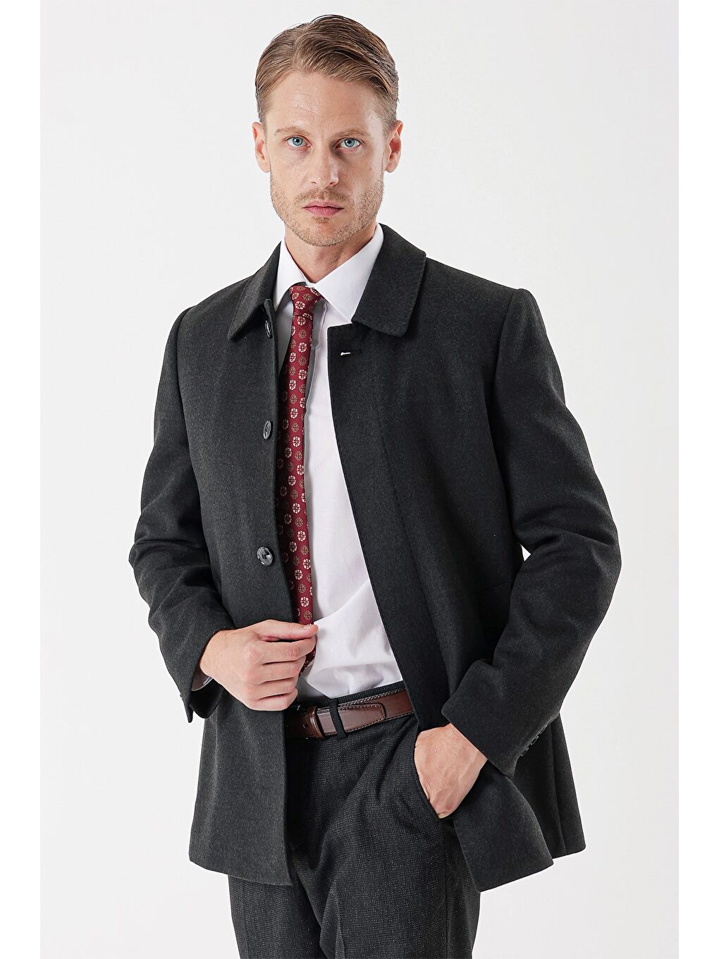 Koyu Antrasit Kaşe Berberi Yaka Kapitoneli Astar Comfort Fit Rahat Kesim Klasik Kaban 1008235161-4