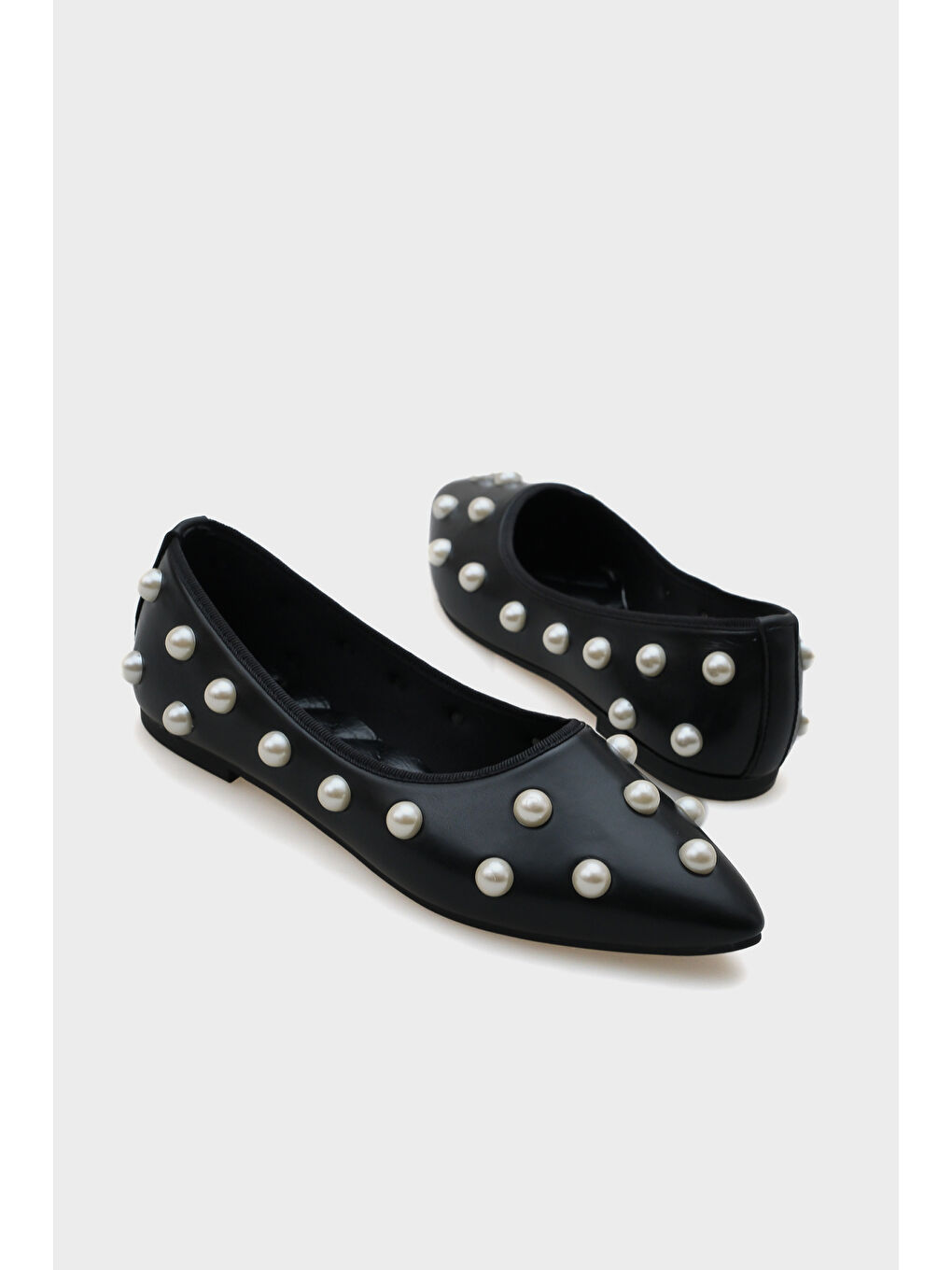 Siyah Alice İnci Aksesuarlı Sivri Burunlu Babet-3