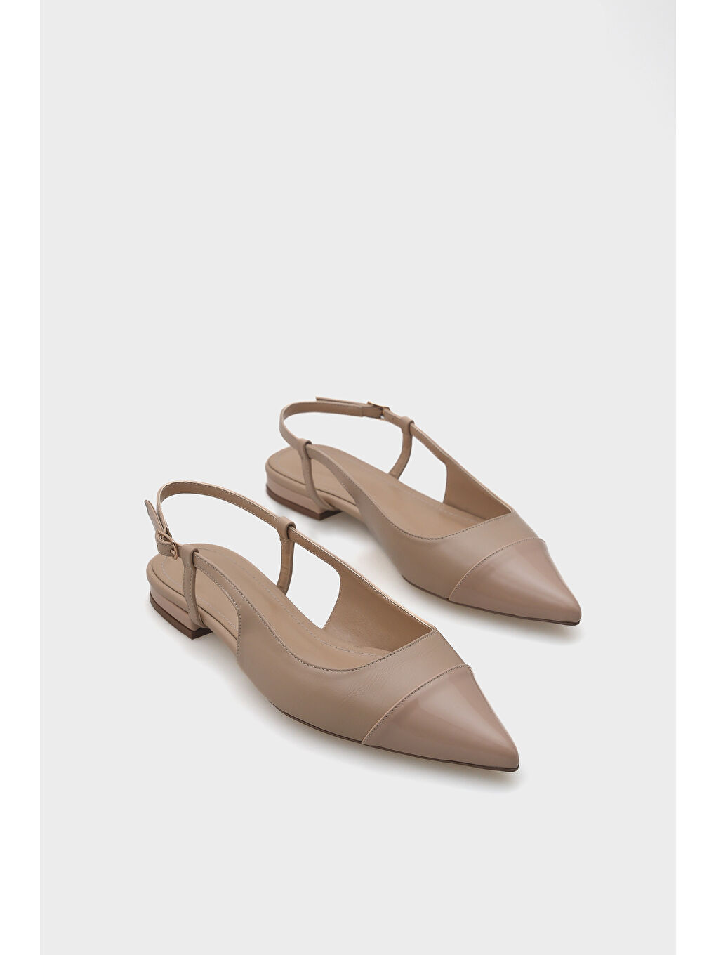 Bej Anita Sivri Burunlu Arkası Açık Kadın Babet-1