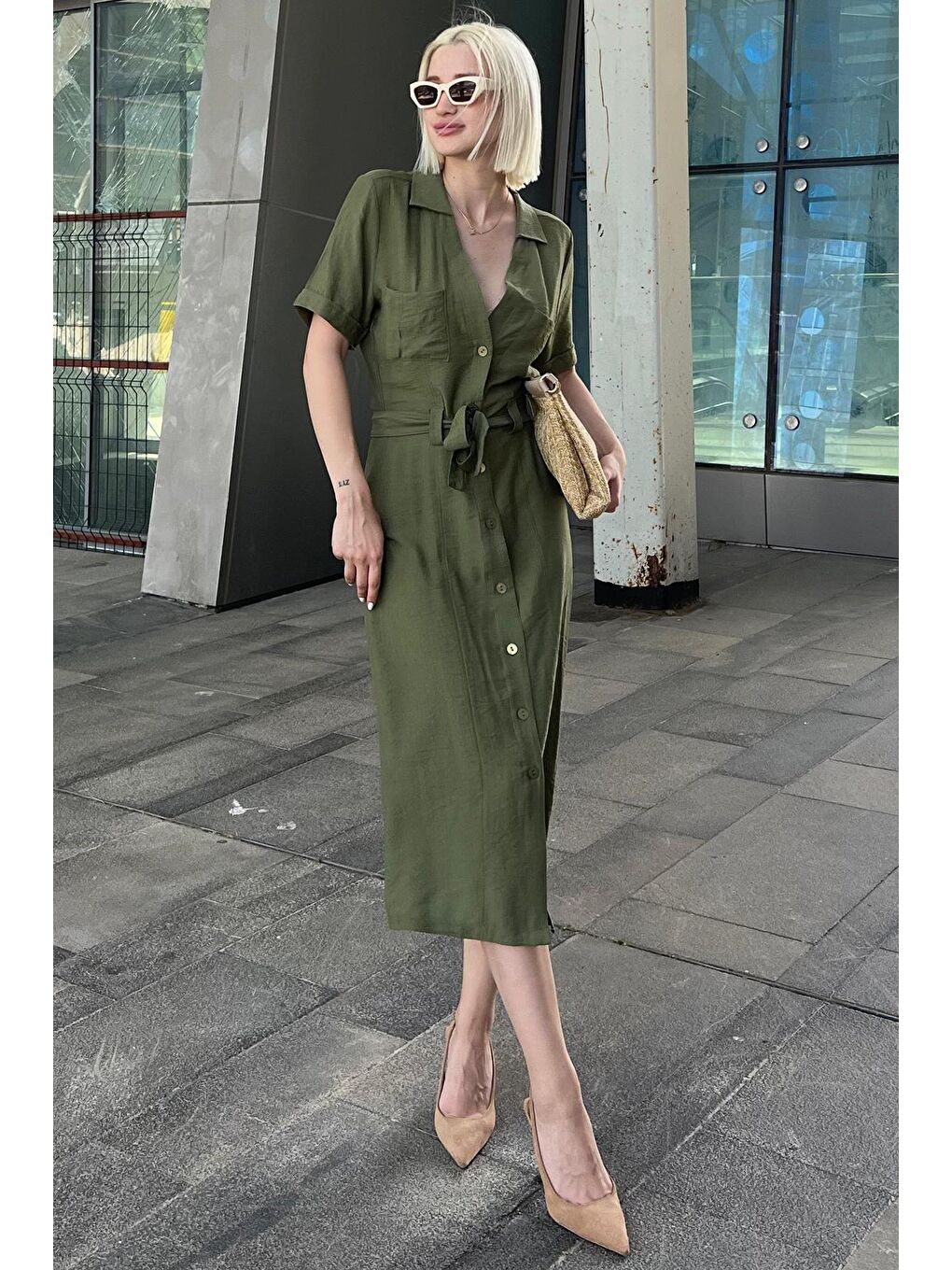 Yeşil Gömlek Yaka Cep Detaylı Düğmeli Uzun Elbise Mg2083-3