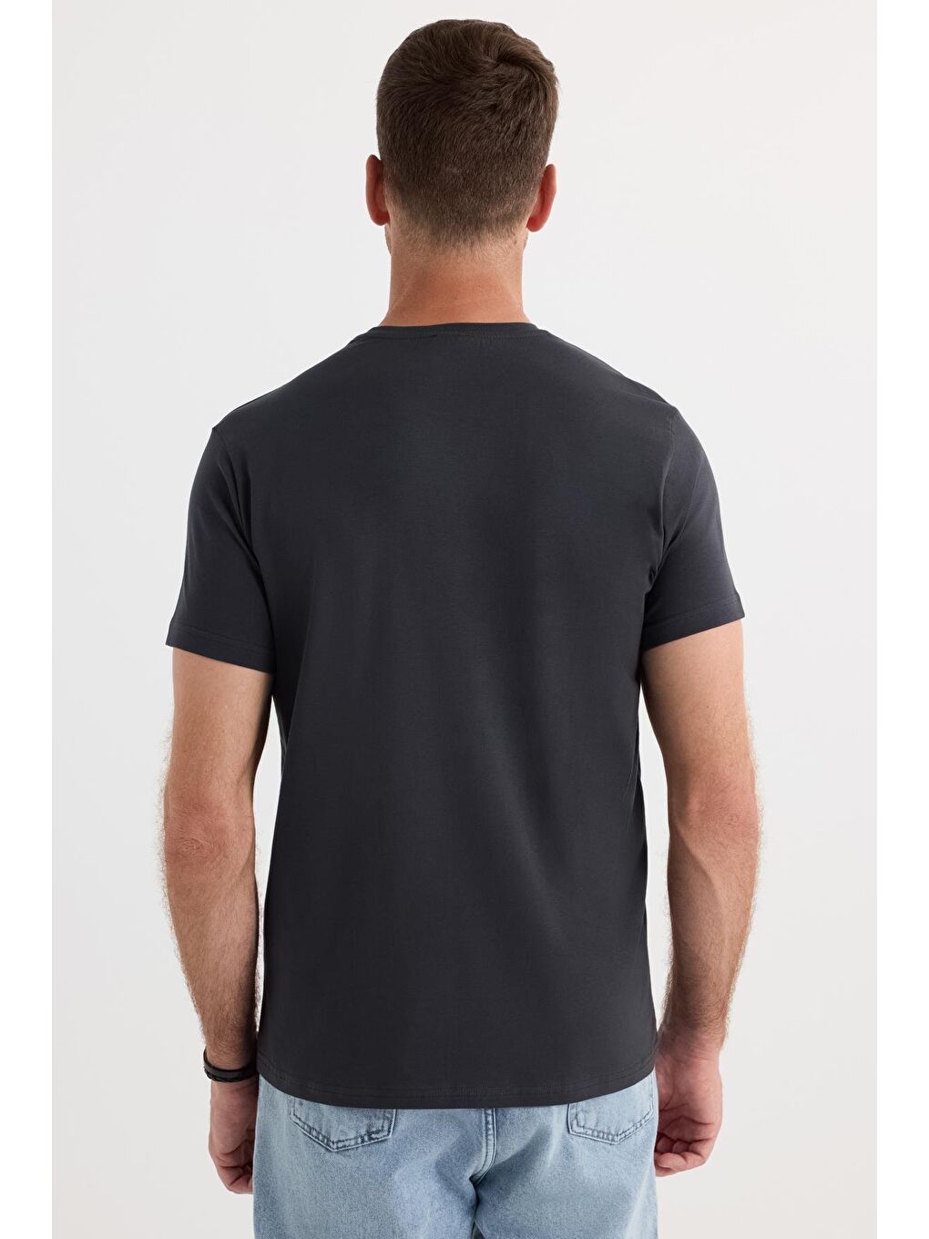 Erkek Slim Fit Dar Kesim Pamuklu Yumuşak Doku Elastanlı Esnek Kumaş Basic Gri Bisiklet Yaka Tişört-6