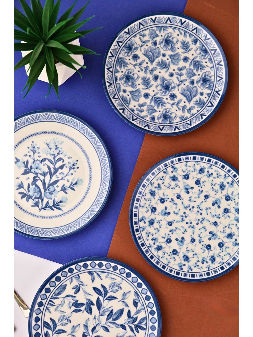 Mavi Porselen Blue Heaven Pasta Takımı 20cm 4 Kişilik 4 Parça TVL4PTPRS1194-2