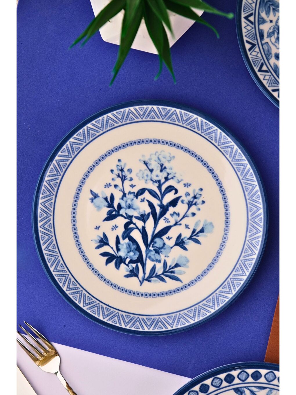 Mavi Porselen Blue Heaven Pasta Takımı 20cm 4 Kişilik 4 Parça TVL4PTPRS1194-7
