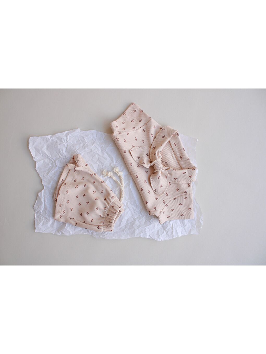 Bej Yaprak Baskı Kaşkorse Yaka Bağlamalı Takım-7