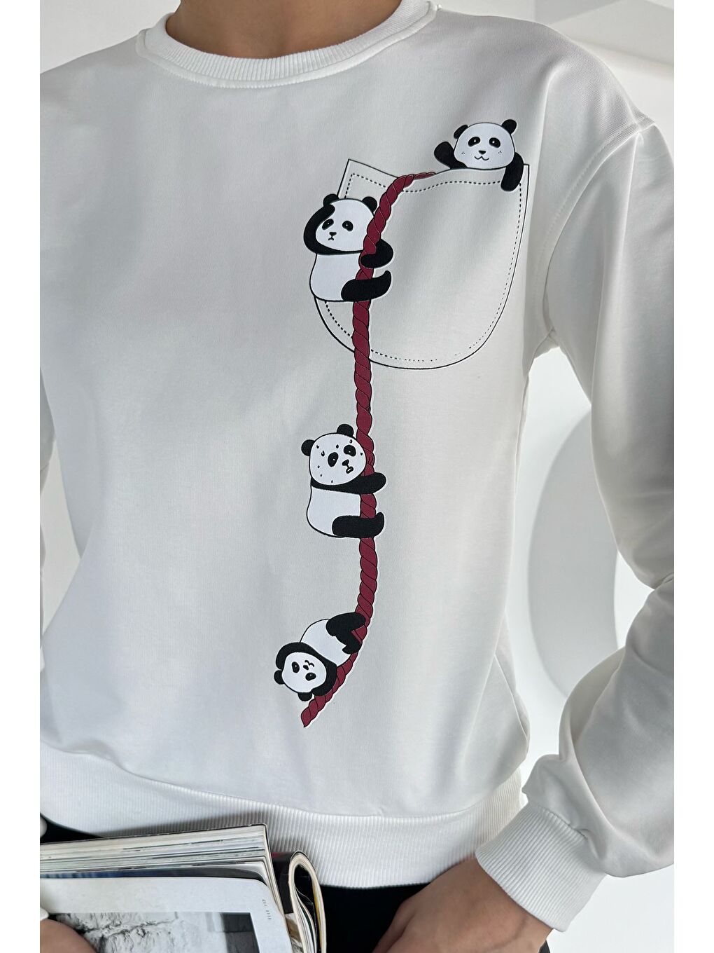 Ekru Kadın Ön Baskılı Bisiklet Yaka Sweatshirt-3