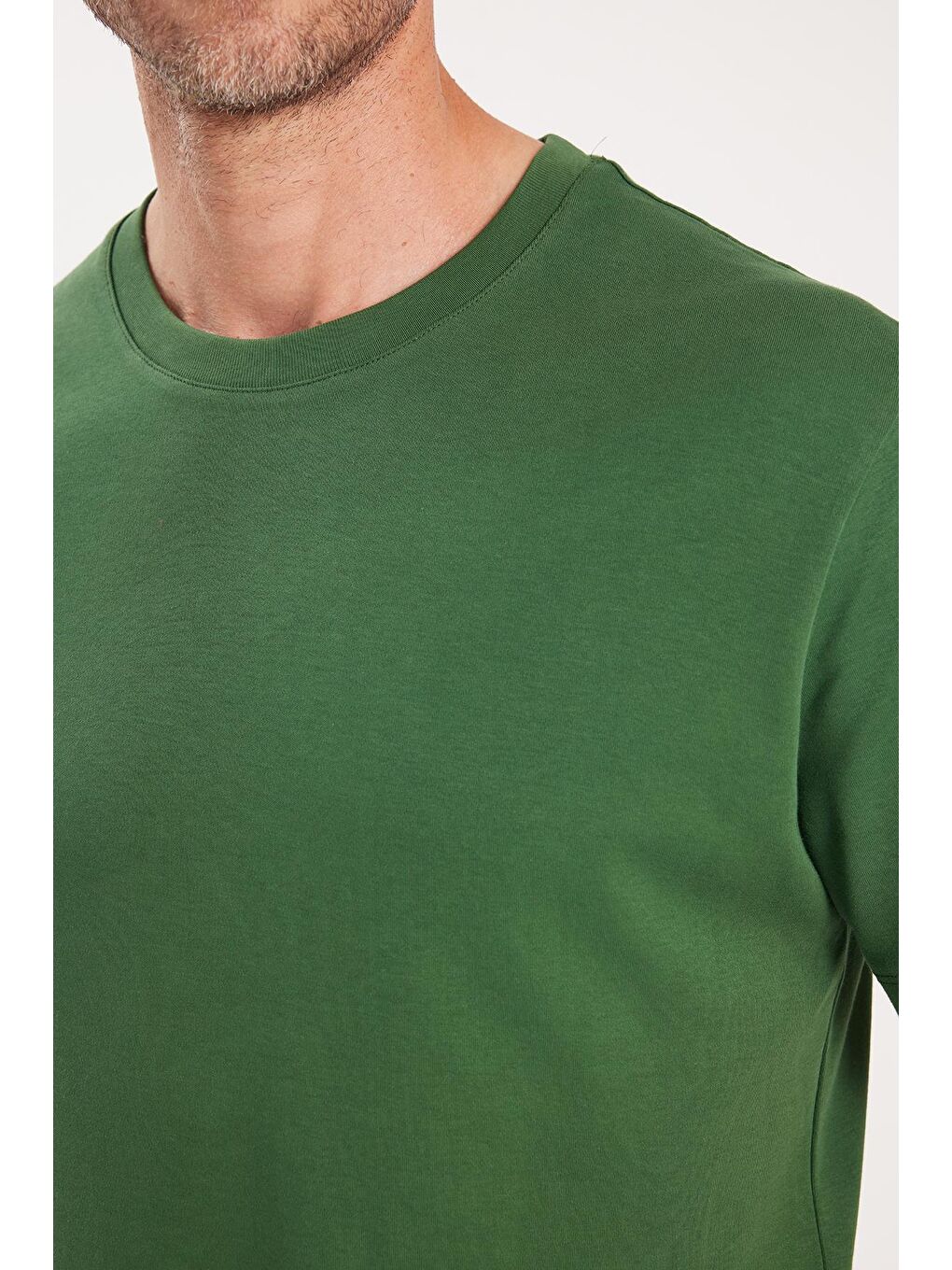 Unisex Relax Fit Rahat Kesim %100 Pamuk Yumuşak Dokulu Hafif Kalın Koyu Yeşil Bisiklet Yaka Tişört-2