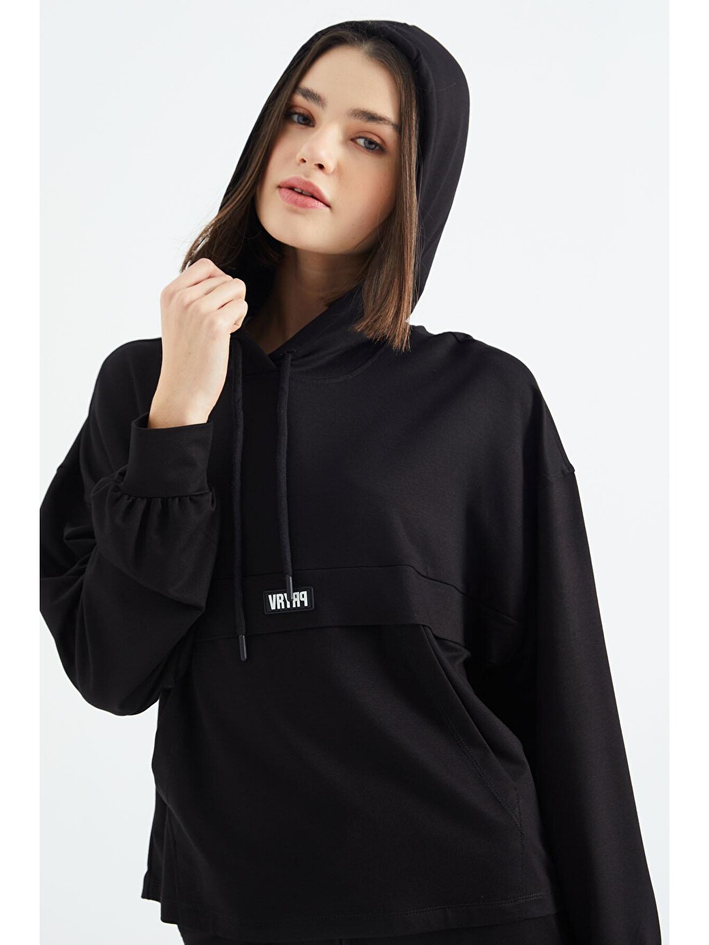 Siyah Kapüşonlu Cep Detaylı Geniş Paça Oversize Eşofman Takım - 02372-1