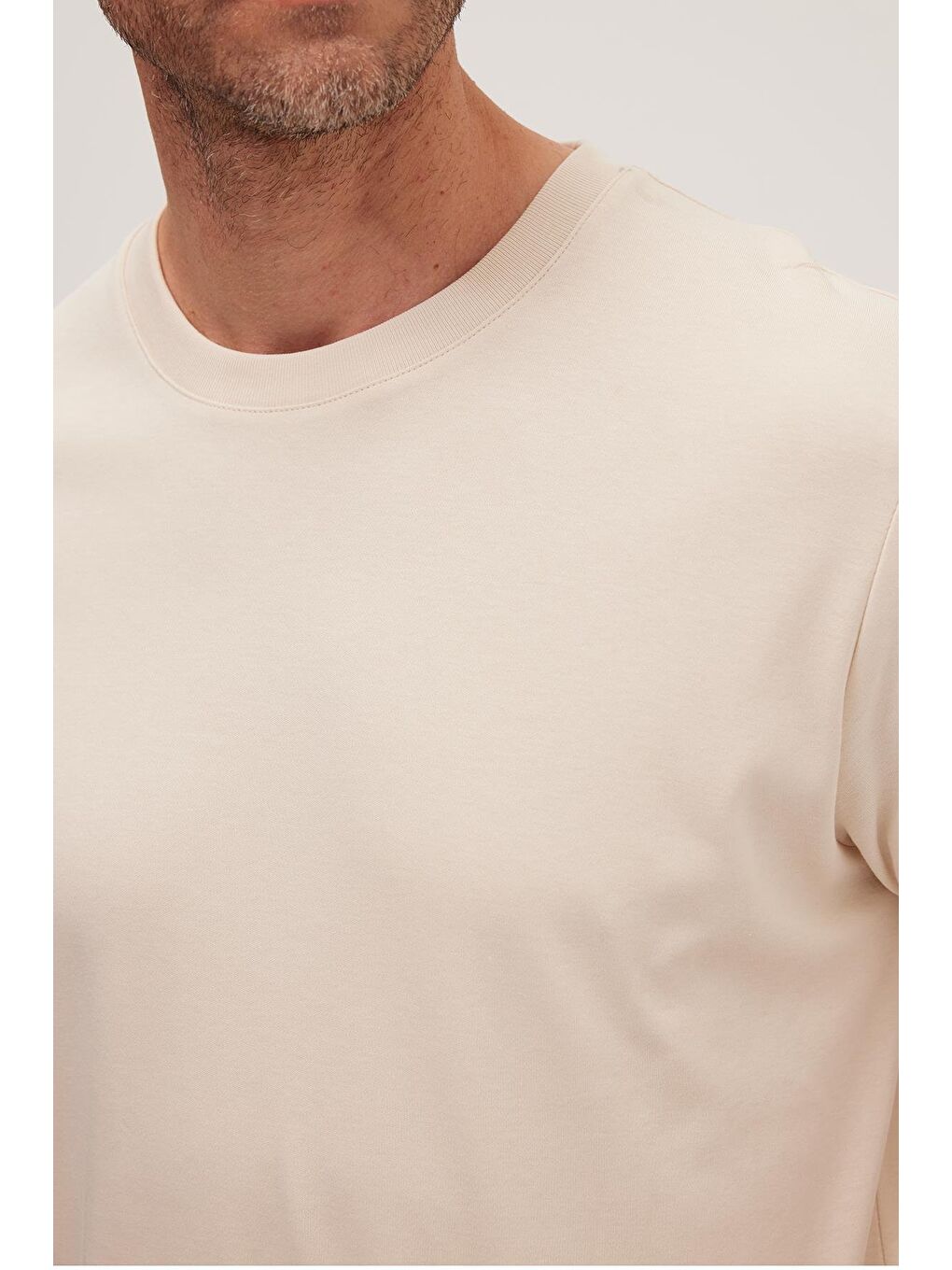 Unisex Relax Fit Rahat Kesim %100 Pamuk Yumuşak Dokulu Hafif Kalın Bej Bisiklet Yaka Tişört-2