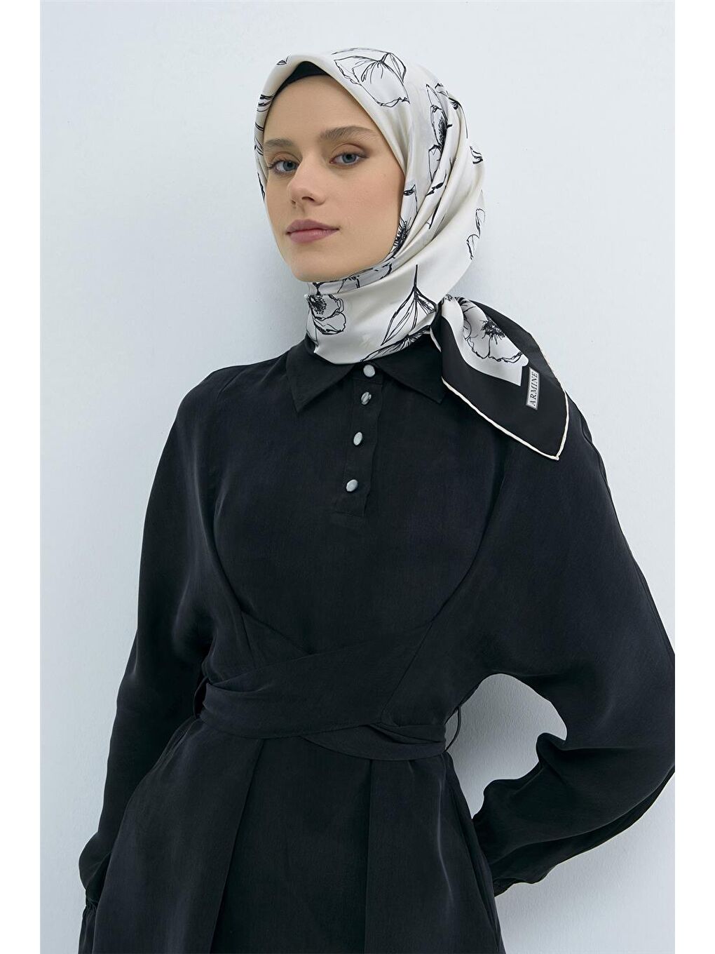 Ekru Saf İpek Twill Eşarp 9536D 38-1