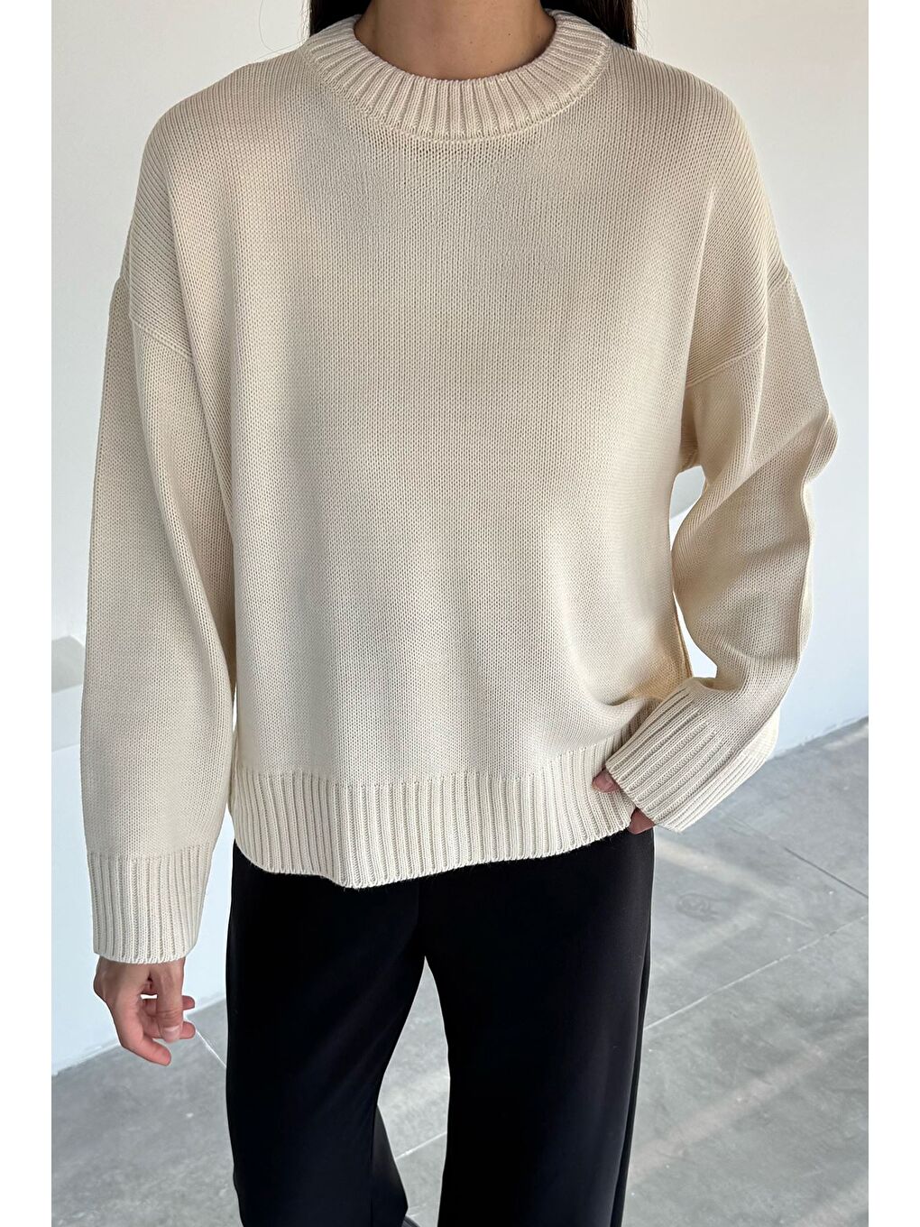 Ekru Kadın Bisklet Yaka Triko Kazak-1