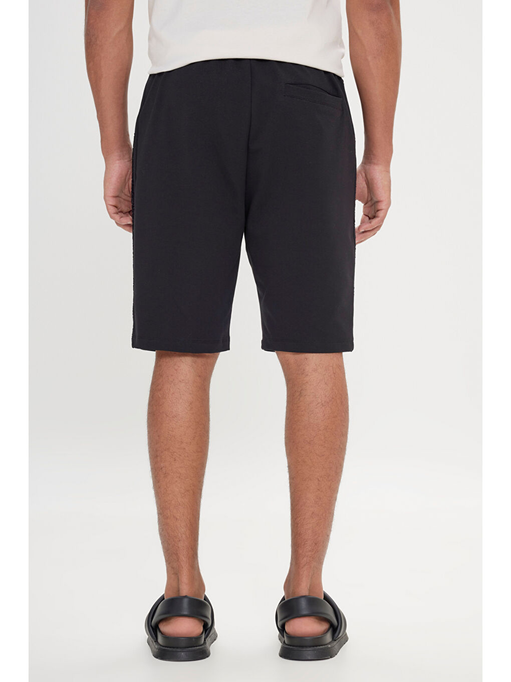 Erkek Siyah Standart Fit Normal Kesim Casual Örme Şort-4