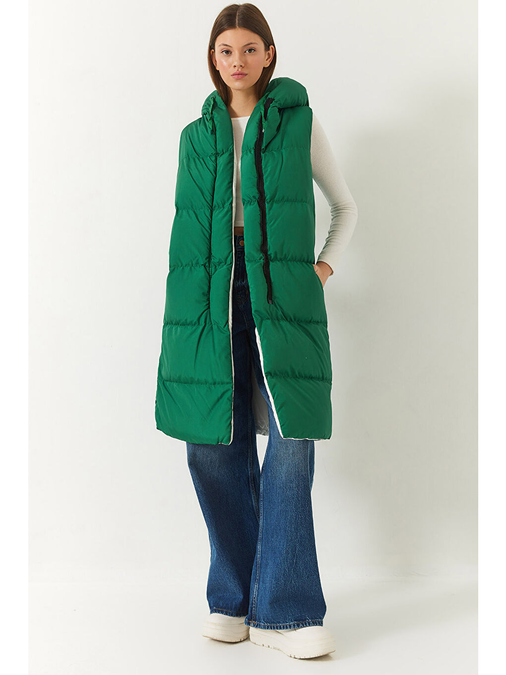 Yeşil Kadın Çift Taraflı Uzun Kapüşonlu Kolsuz Şişme Yelek